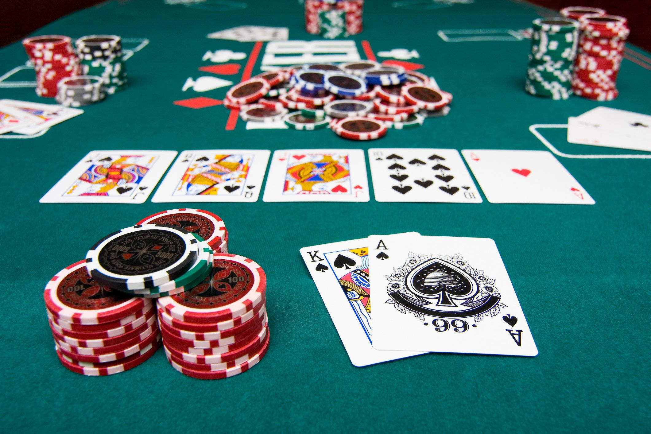 poker chips, green poker table, playing cards, Full HD Desktop Wallpaper