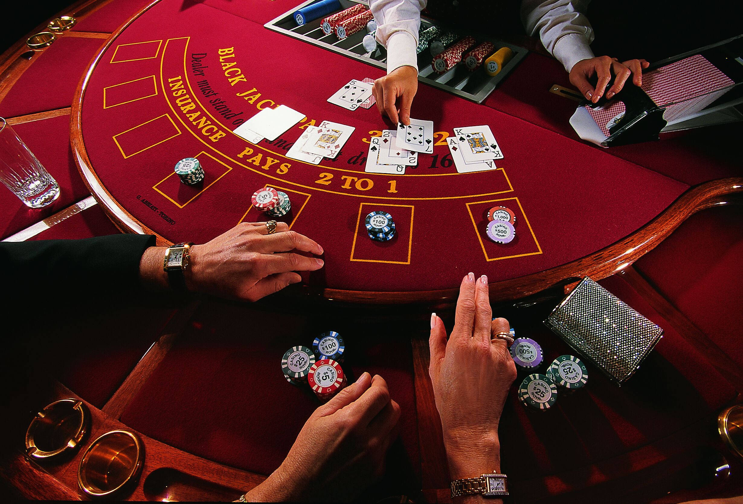 blackjack dealer, red felt casino table, chips, Full HD Desktop Wallpaper