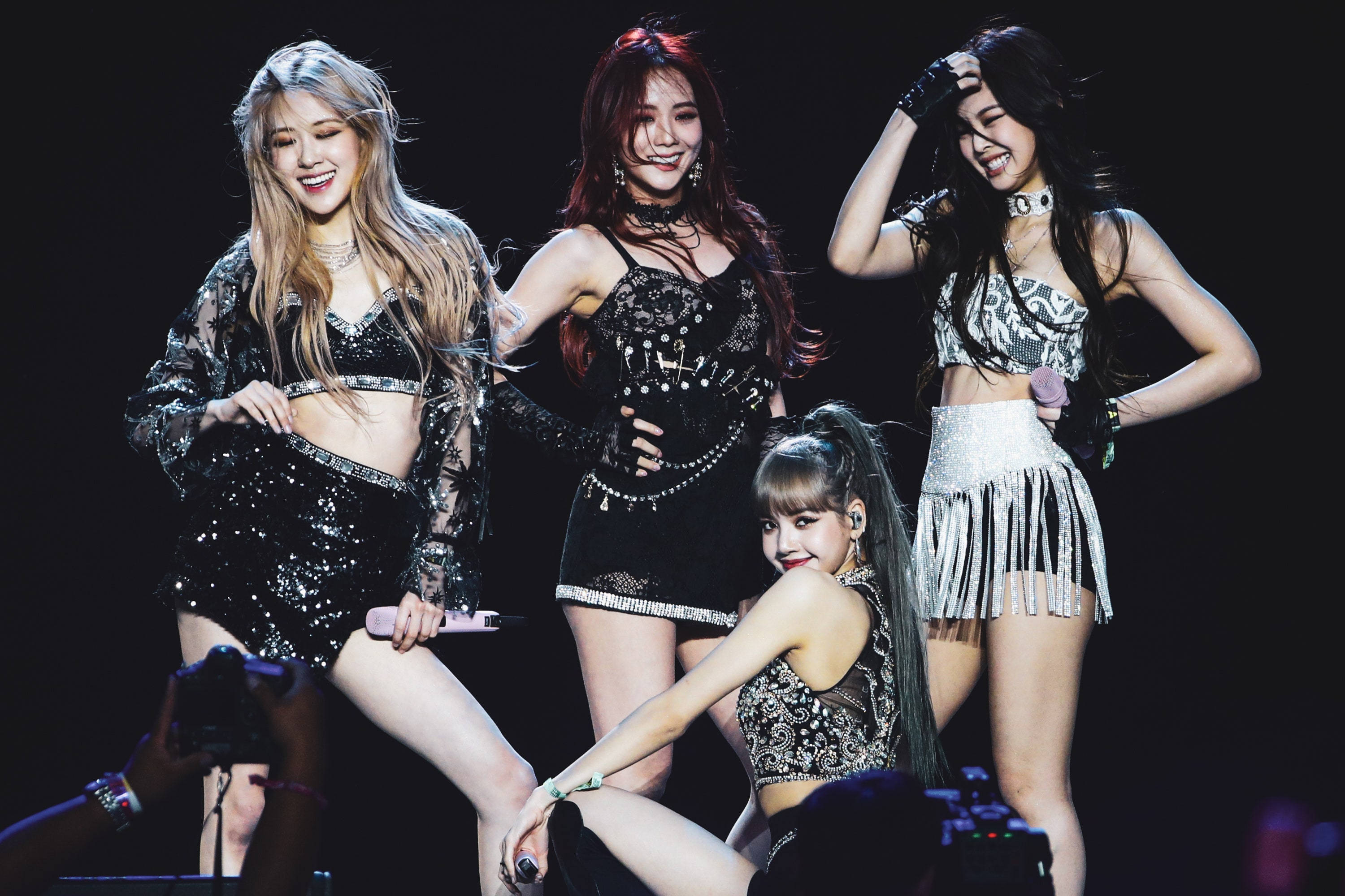 Blackpink, glittering black and silver outfits, bright stage lights, 2K Desktop Wallpaper