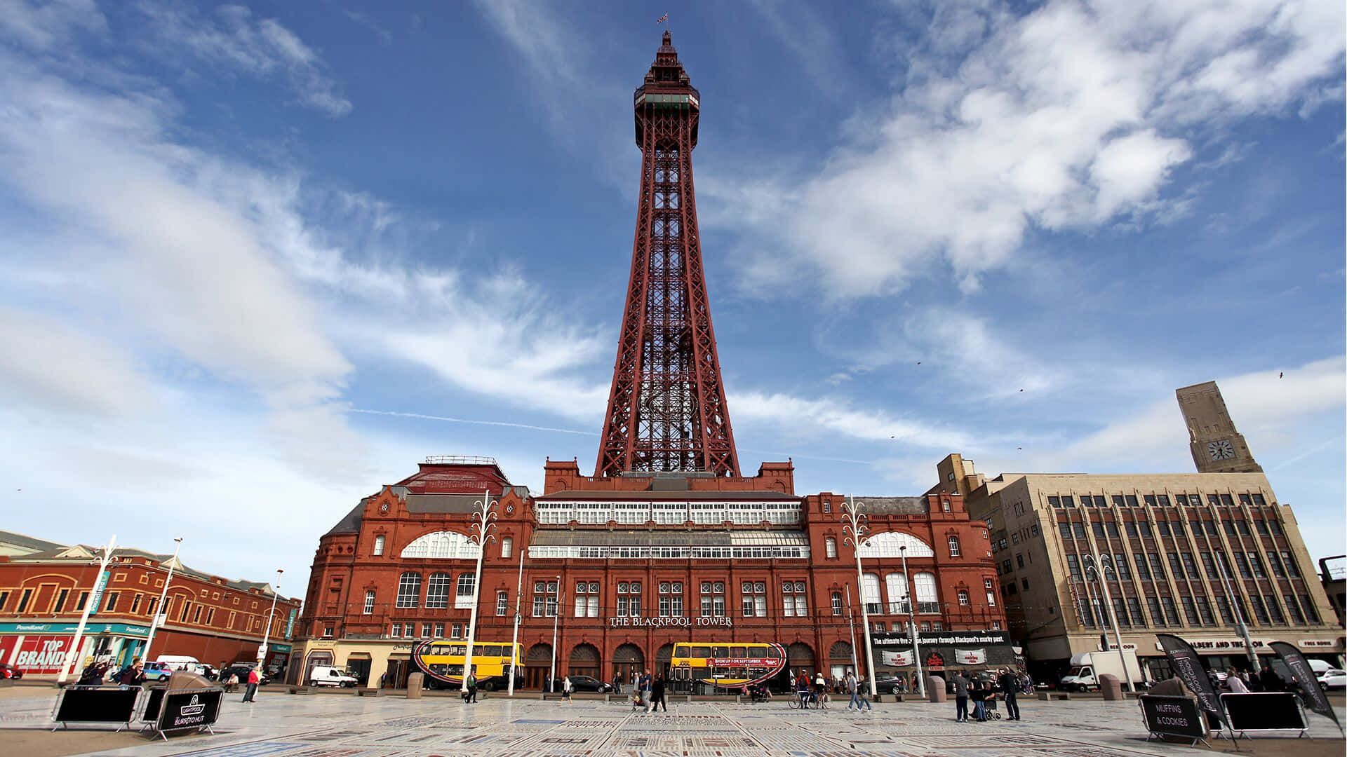 Blackpool Tower, red, bright blue sky, Full HD Desktop Wallpaper