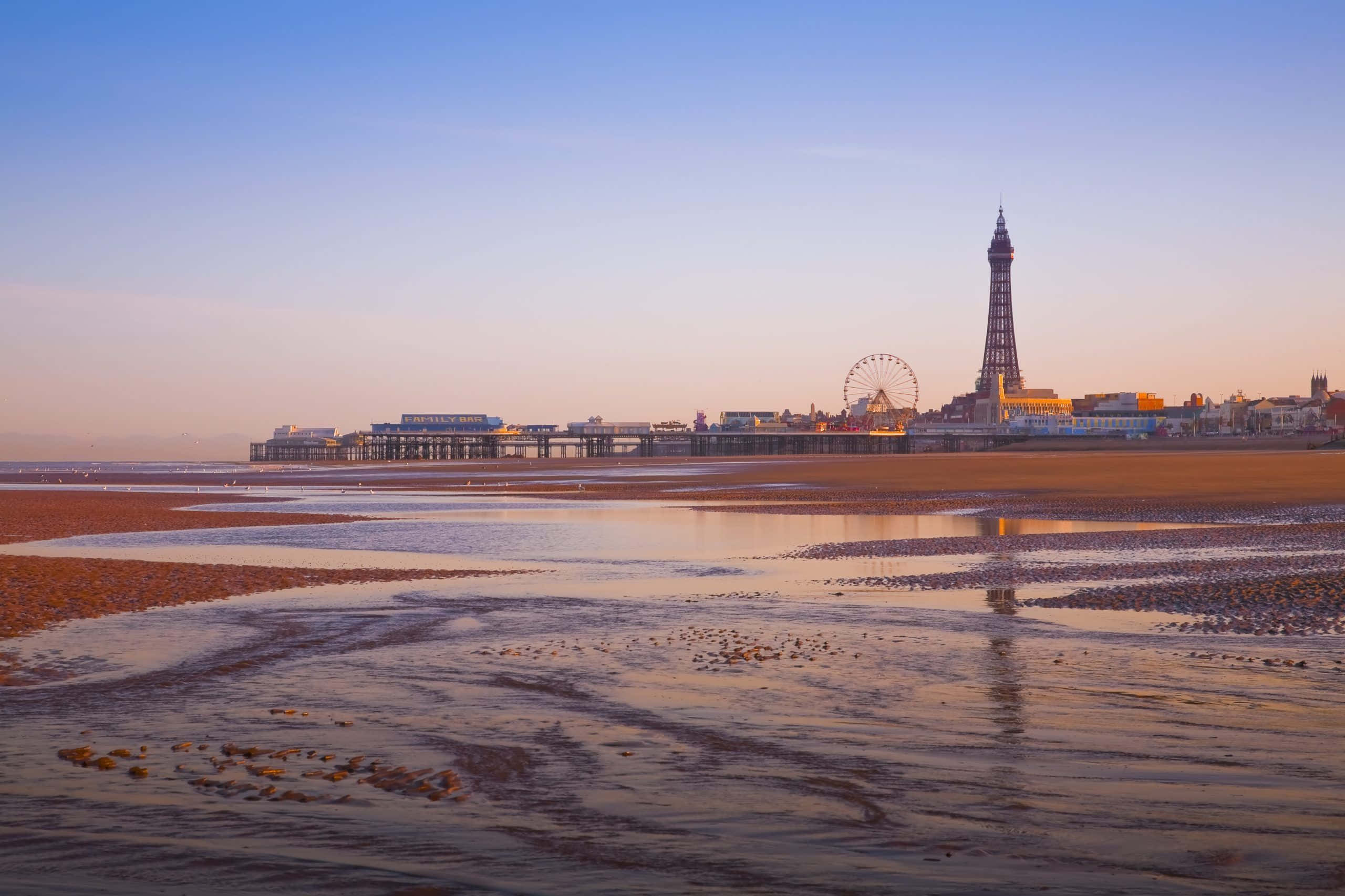 Blackpool Tower, Blackpool, sunset, 2K Desktop Wallpaper