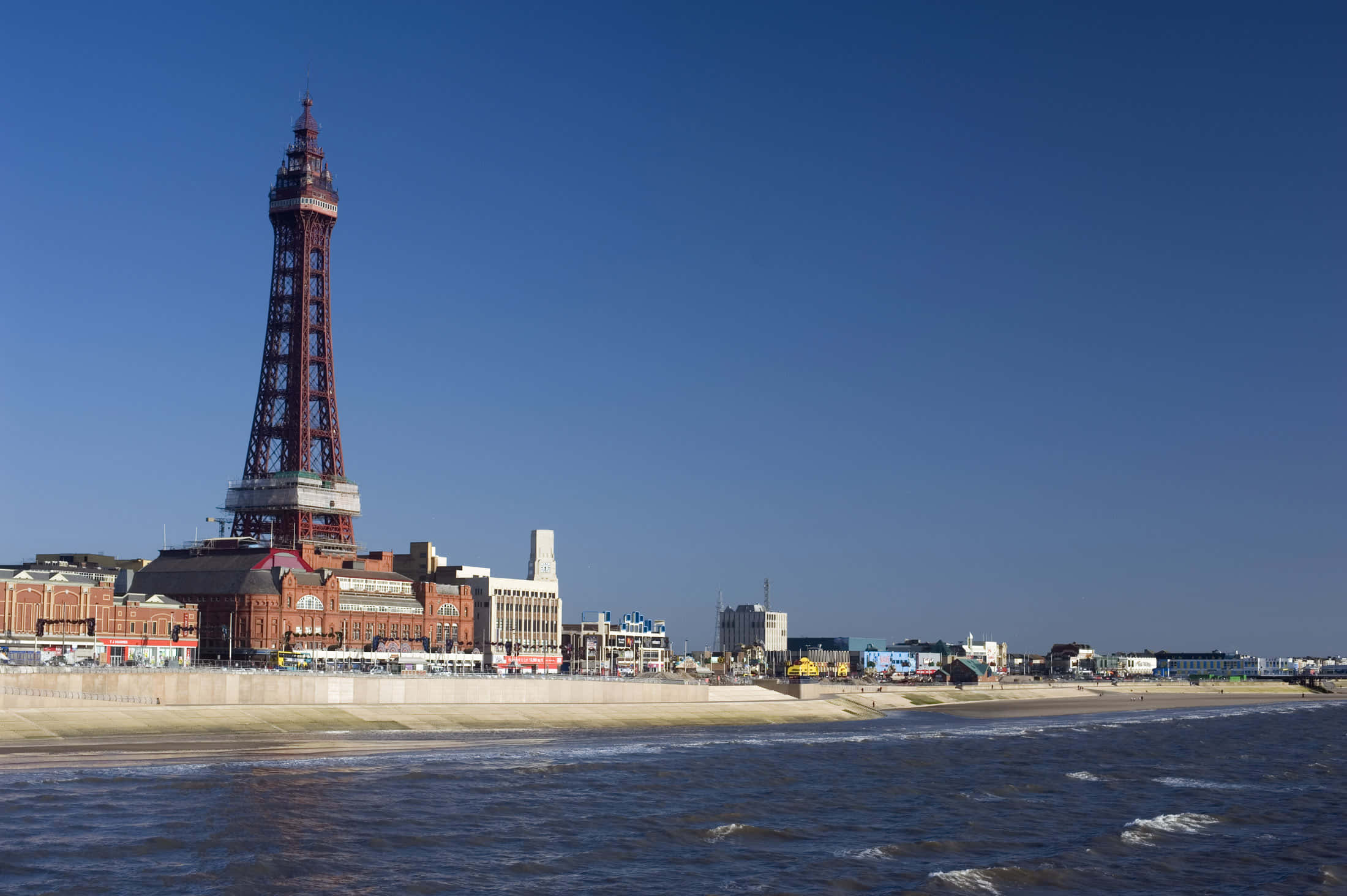 Blackpool Tower, blue sky, seaside promenade, Full HD Desktop Wallpaper
