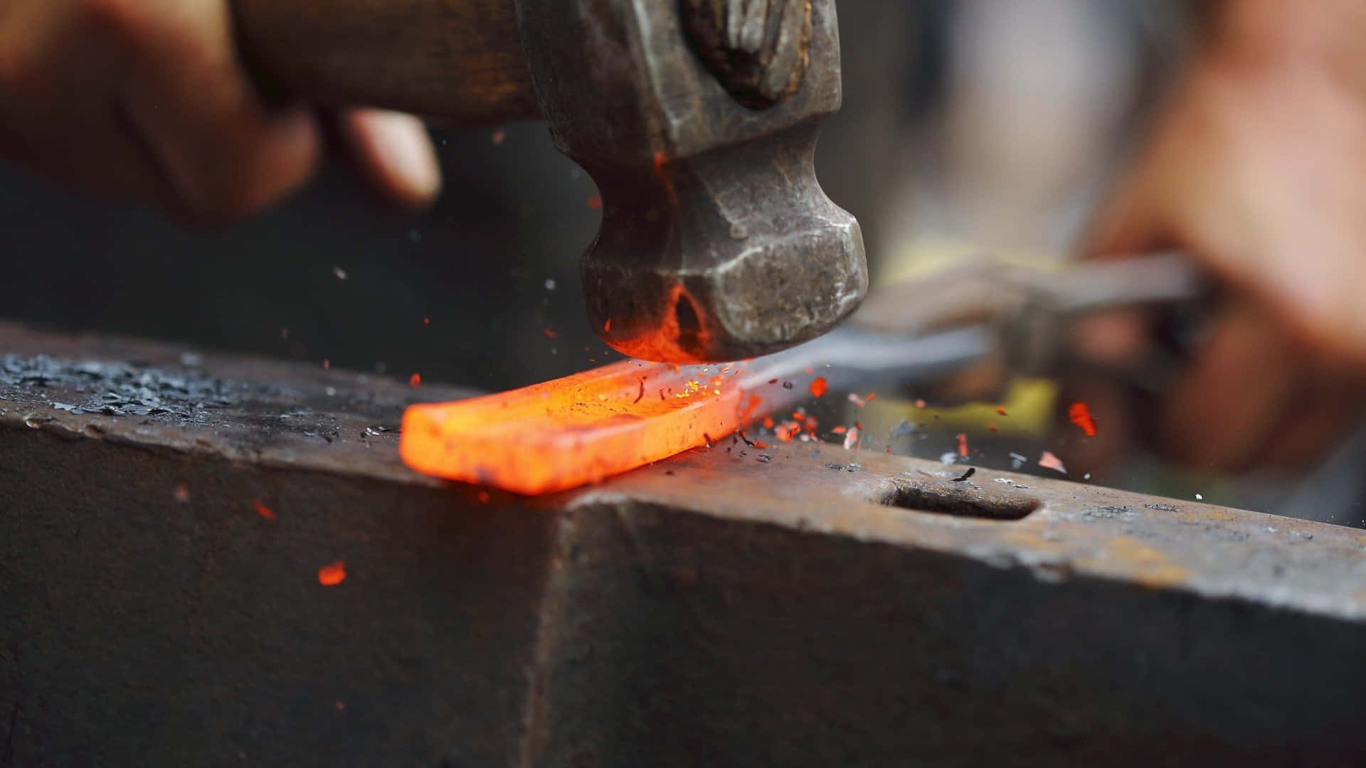 Blacksmith, hammer, glowing orange metal bar, Full HD Desktop Wallpaper
