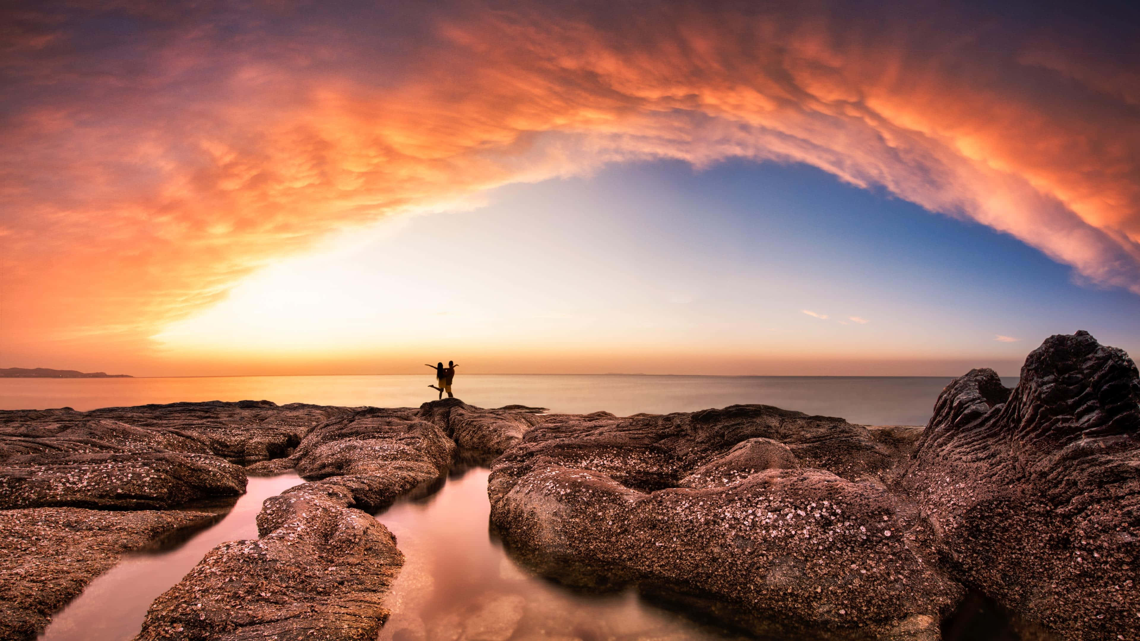 Blissful, sunset, coastal rocks, 4K Desktop Wallpaper