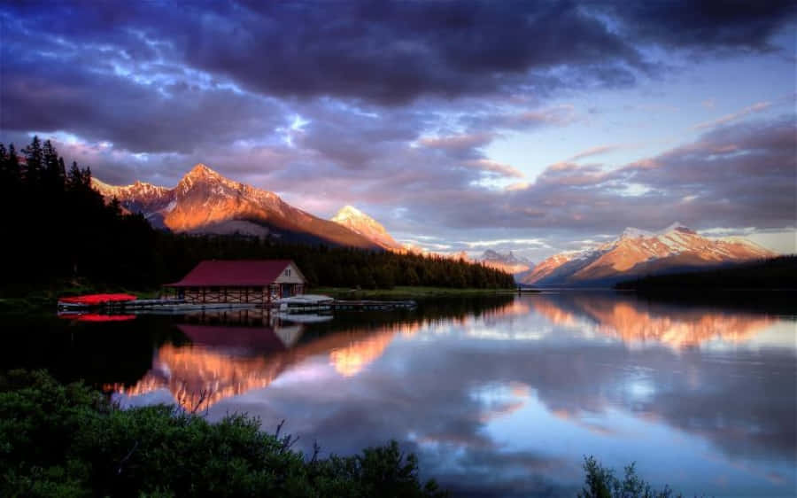 serene mountain lake, sunset, snow-capped peaks, SD Desktop Wallpaper