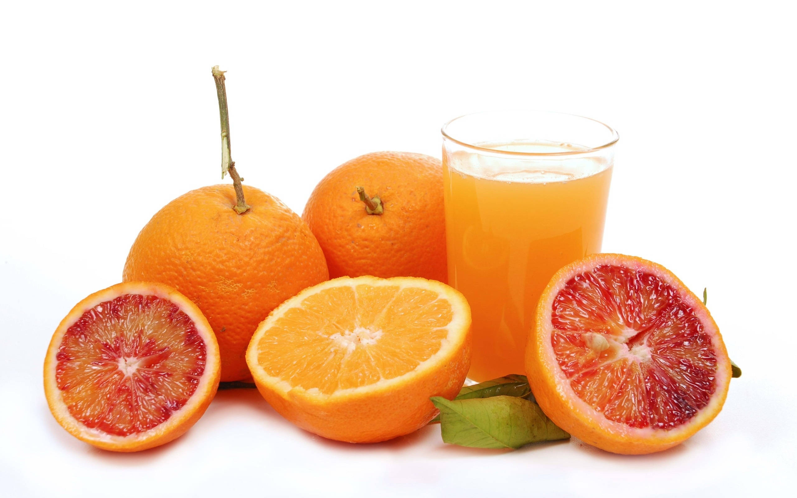 blood orange, deep red pulp, glass of juice, 2K Desktop Wallpaper