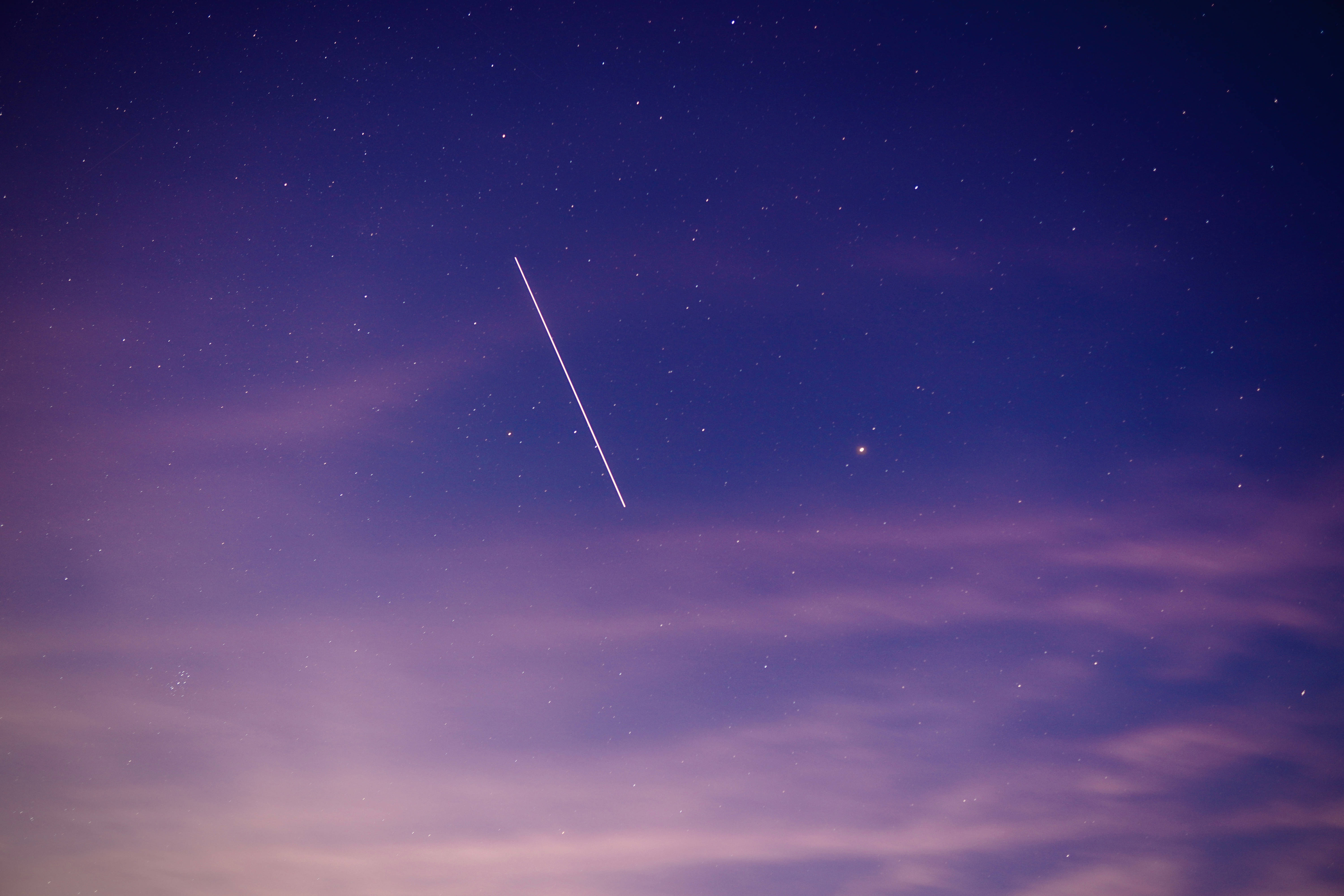 blue and purple galaxy, starry twilight sky, bright meteor, 5K Desktop Wallpaper