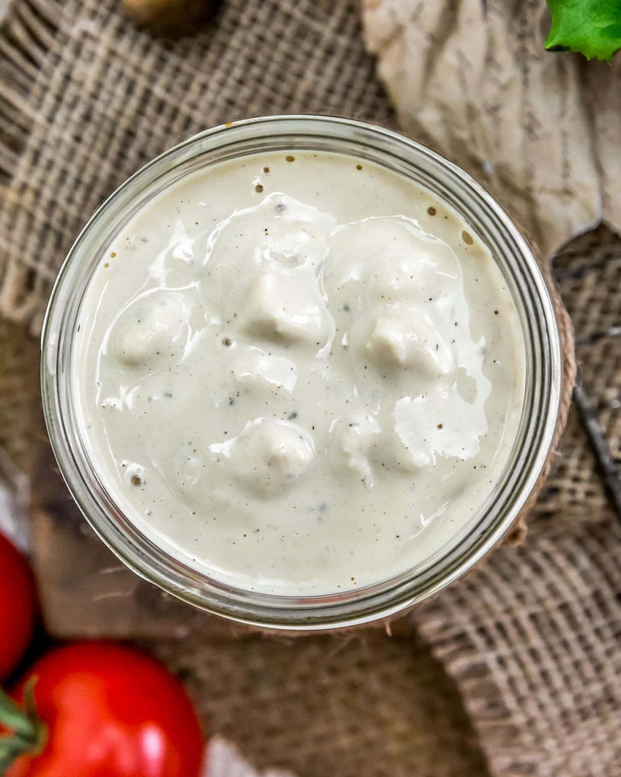 blue cheese, creamy white sauce, black pepper, HD Phone Wallpaper