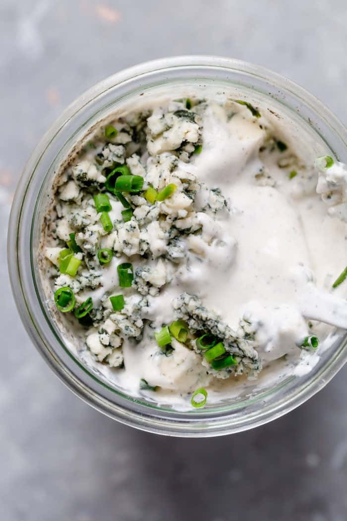 blue cheese, creamy blue cheese dip, chopped green onions, SD Phone Wallpaper