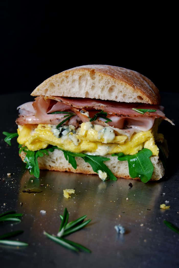 Blue Cheese, scrambled eggs, ham, SD Phone Wallpaper