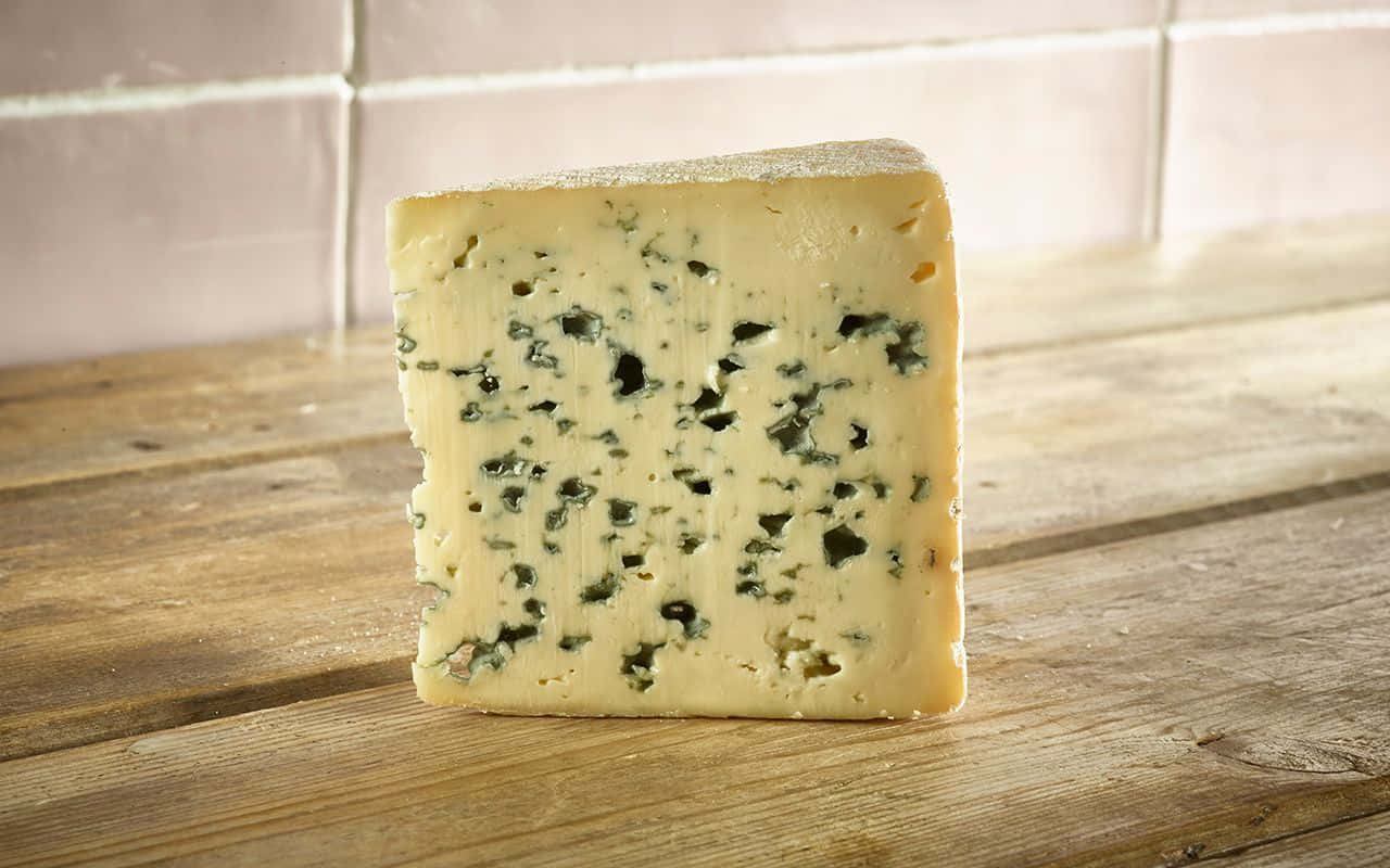 blue cheese, wedge, rustic wooden surface, HD Desktop Wallpaper
