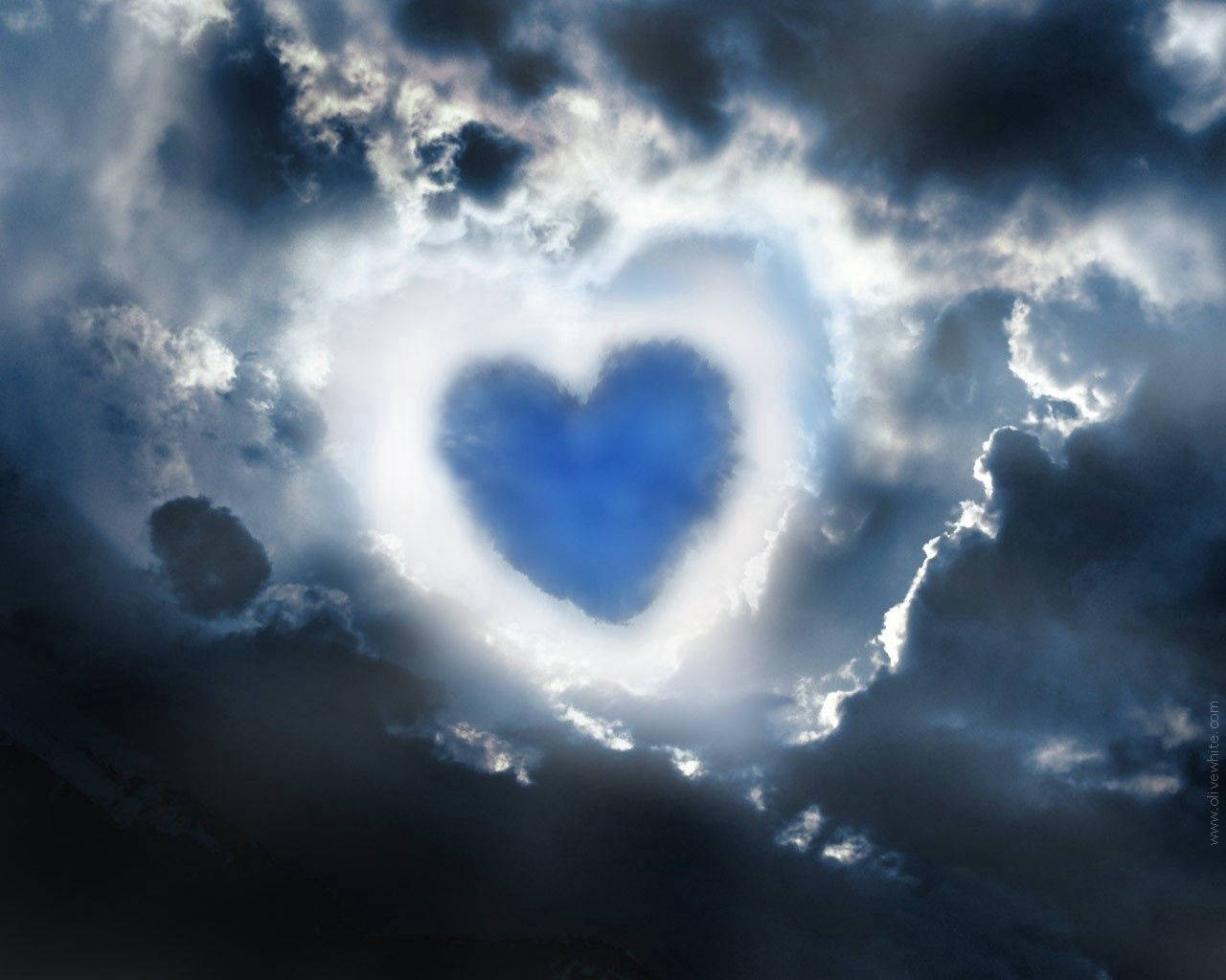 Blue Heart, dark sky, storm clouds, HD Desktop Wallpaper