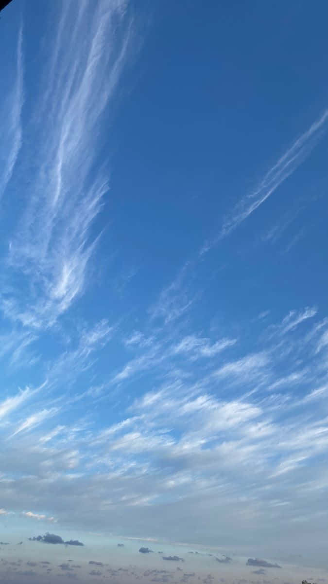 Blue Horizon, cerulean sky, white cirrus clouds, SD Phone Wallpaper
