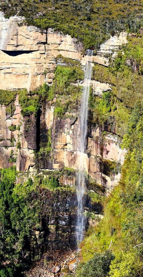Blue Mountains National Park, waterfall, rugged cliff face, SD Phone Wallpaper