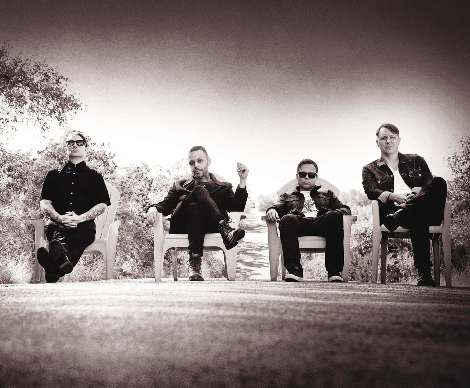 Blue October, dark clothing, white plastic chairs, HD Desktop Wallpaper