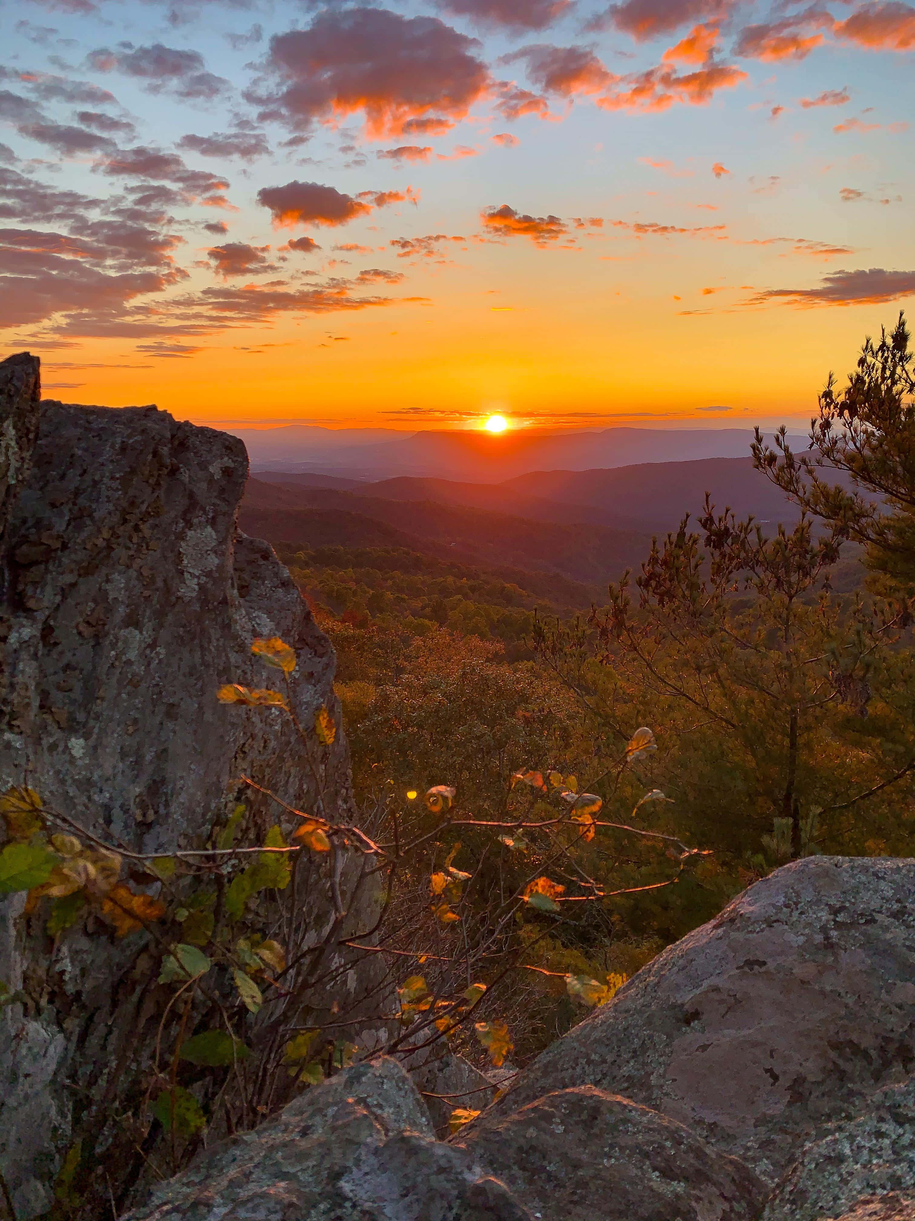 Blue Ridge Mountains, sunset, layered mountain ridges, 4K Phone Wallpaper