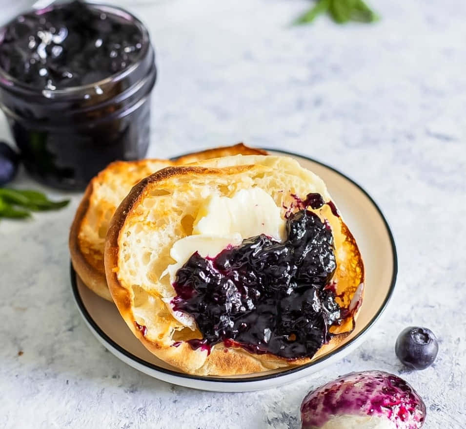 Blueberry Jam, golden toasted roll, creamy butter, SD Desktop Wallpaper