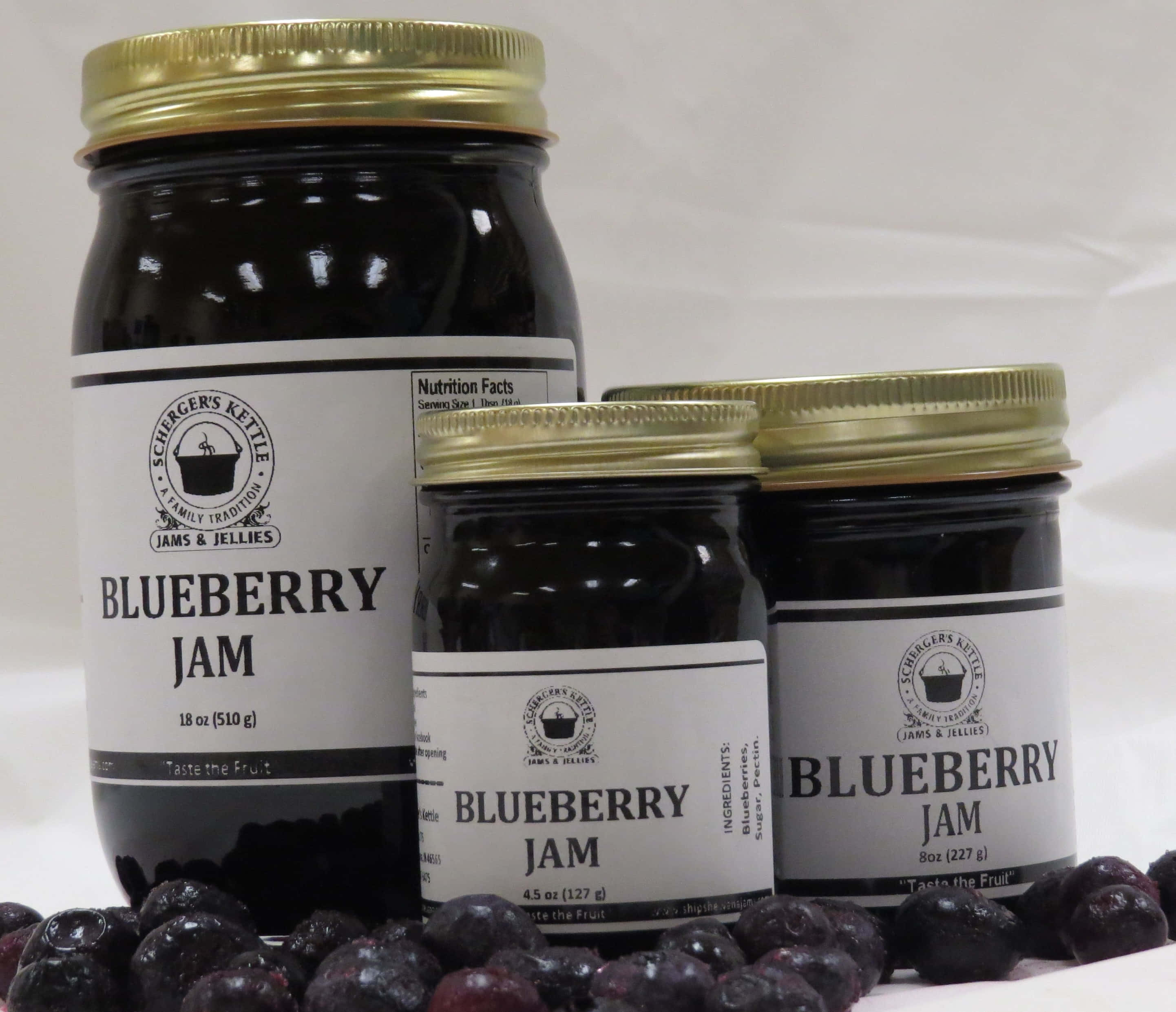 blueberry jam, glass jars, gold lids, 2K Desktop Wallpaper