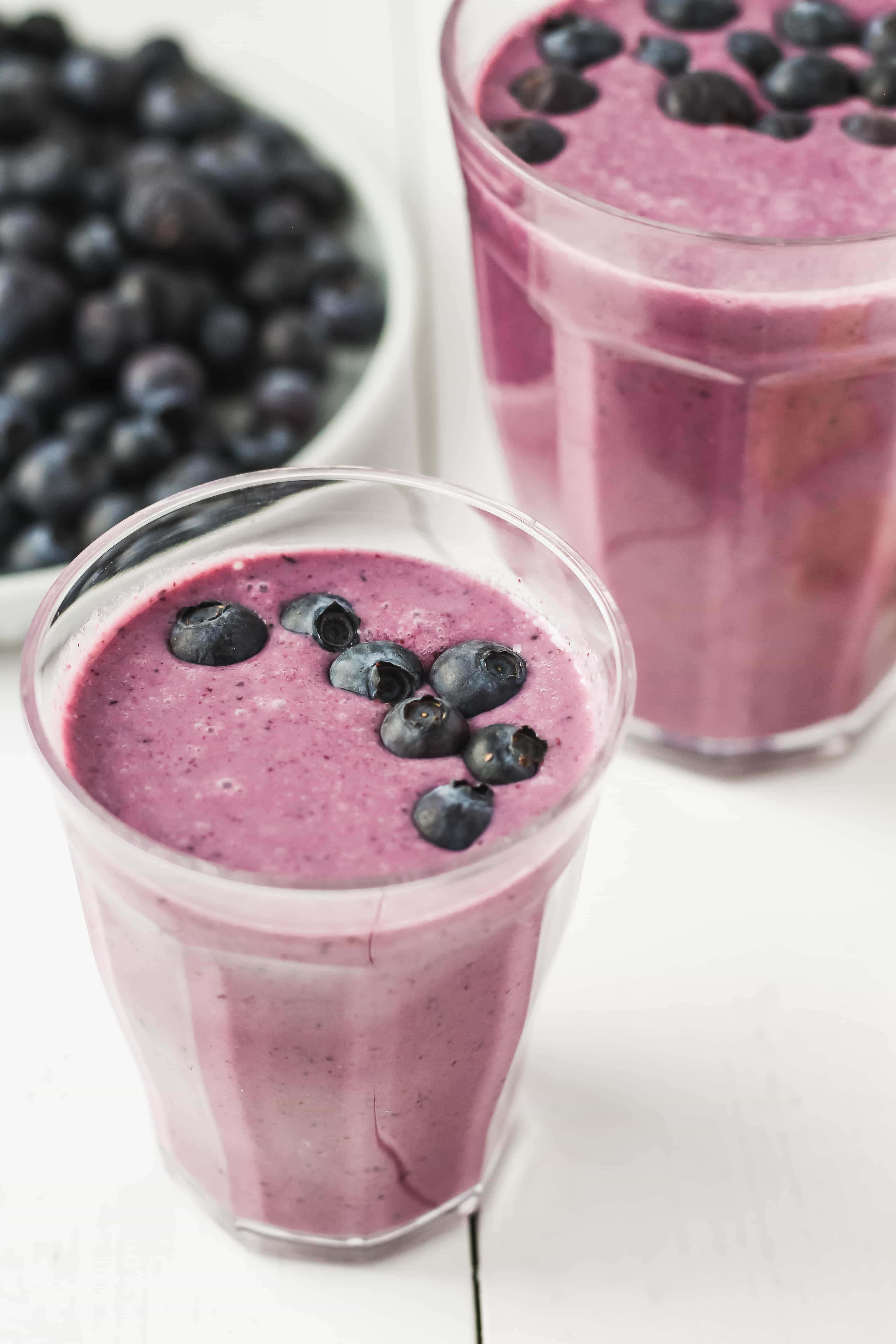 Blueberry Smoothie, vibrant purple blueberry smoothie, fresh blueberries, 5K Phone Wallpaper
