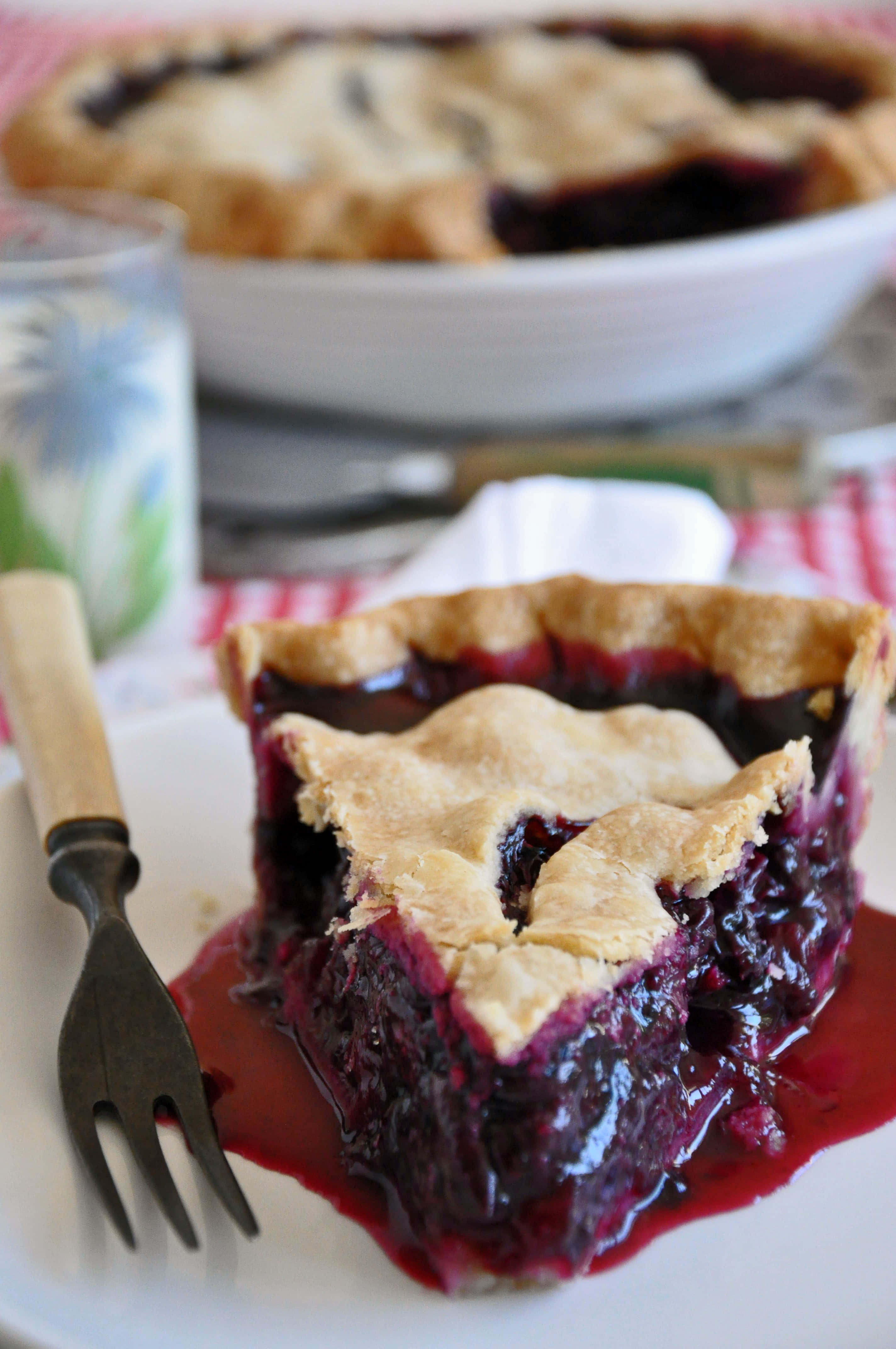 blueberry pie, golden crust, syrupy filling, 4K Phone Wallpaper