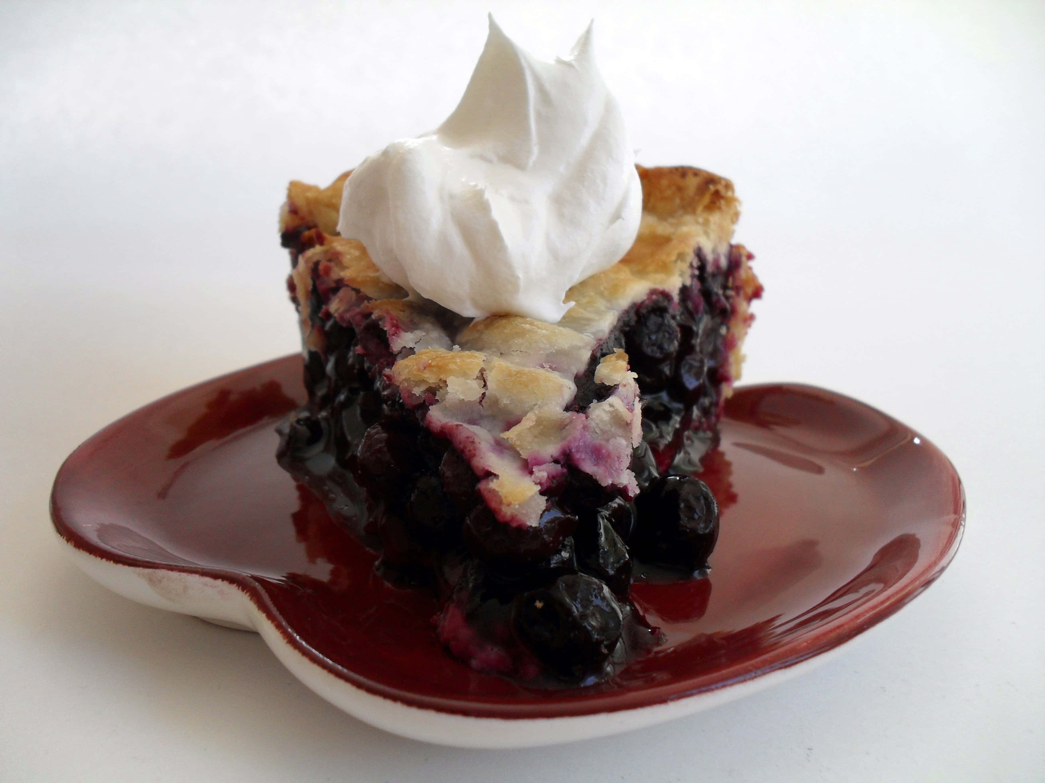 blueberry pie, flaky crust, whipped cream, 2K Desktop Wallpaper