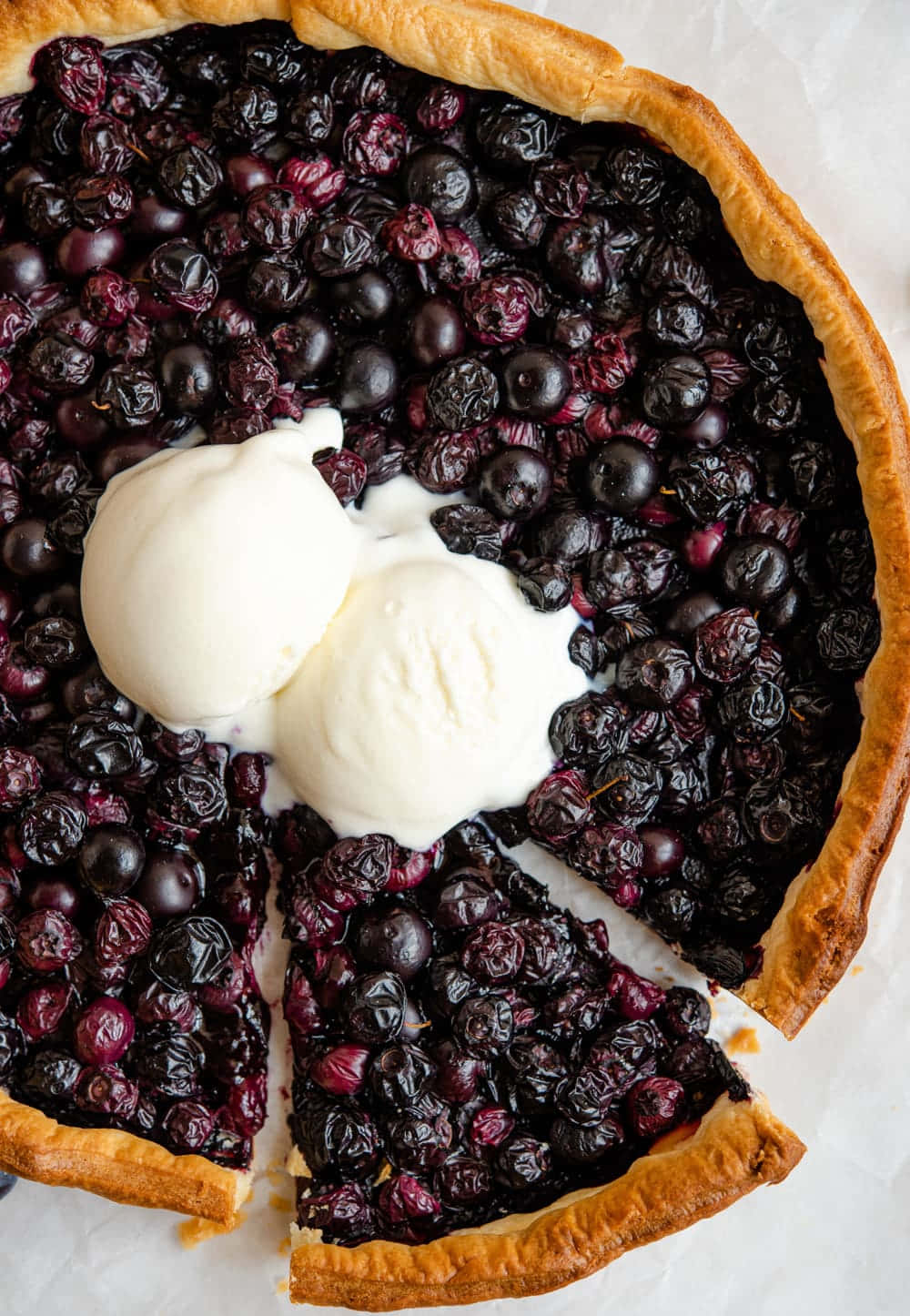 blueberry pie, golden-brown, vanilla ice cream, HD Phone Wallpaper