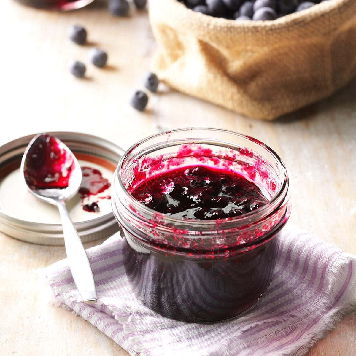 blueberry jam, glass jar, striped cloth, SD Desktop Wallpaper