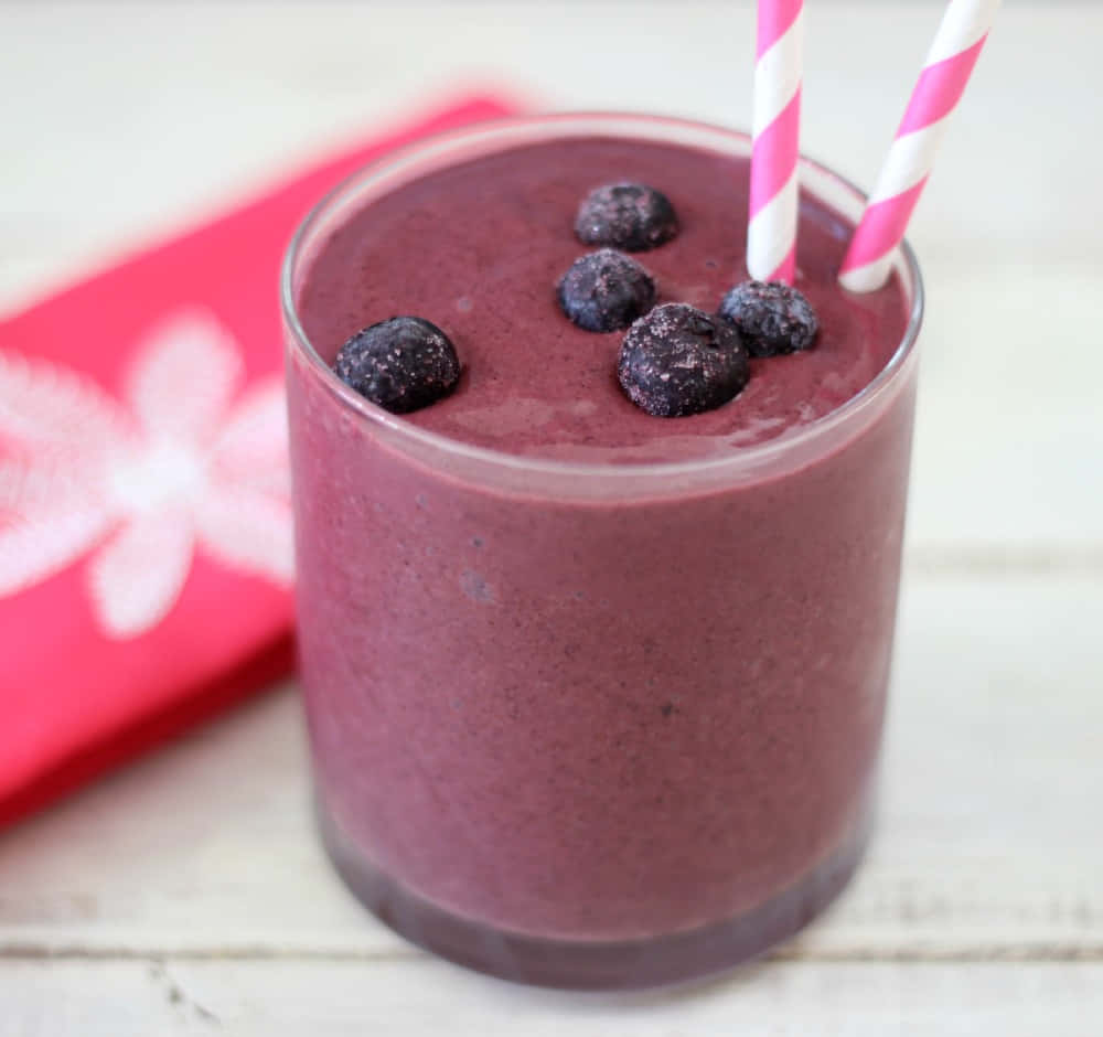 blueberry smoothie, vibrant purple, fresh blueberries, SD Desktop Wallpaper