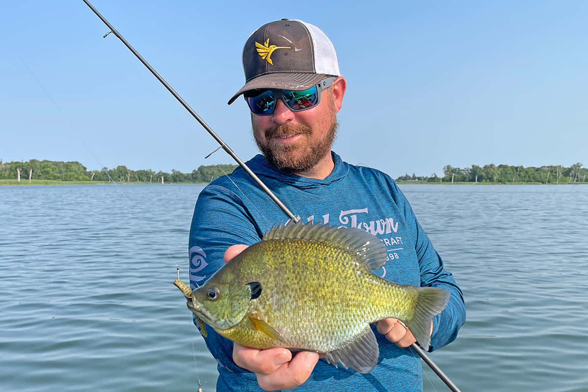 Bluegill, bearded man, cap, SD Desktop Wallpaper