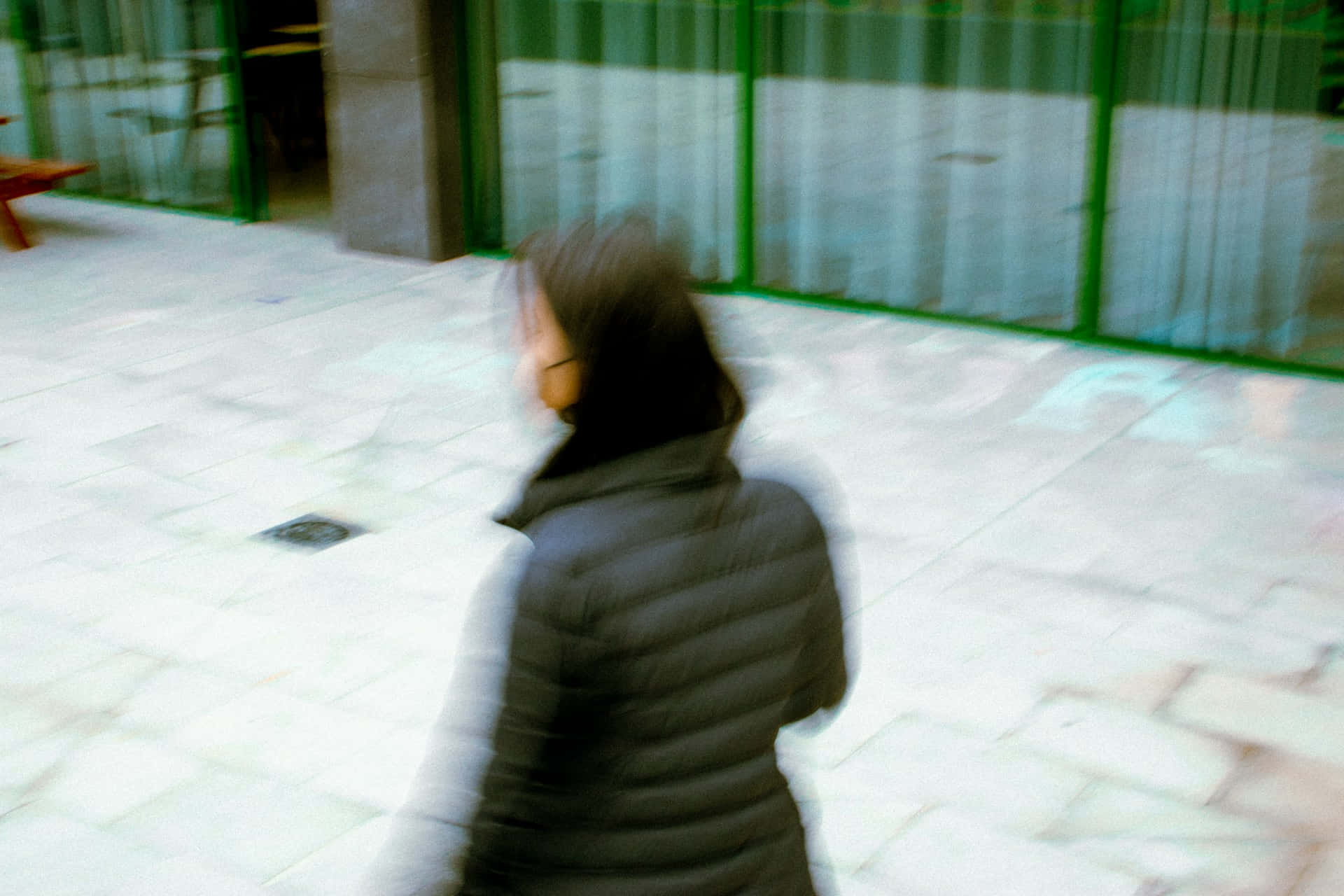 urban blur motion, dark puffer jacket, green-framed glass building, Full HD Desktop Wallpaper