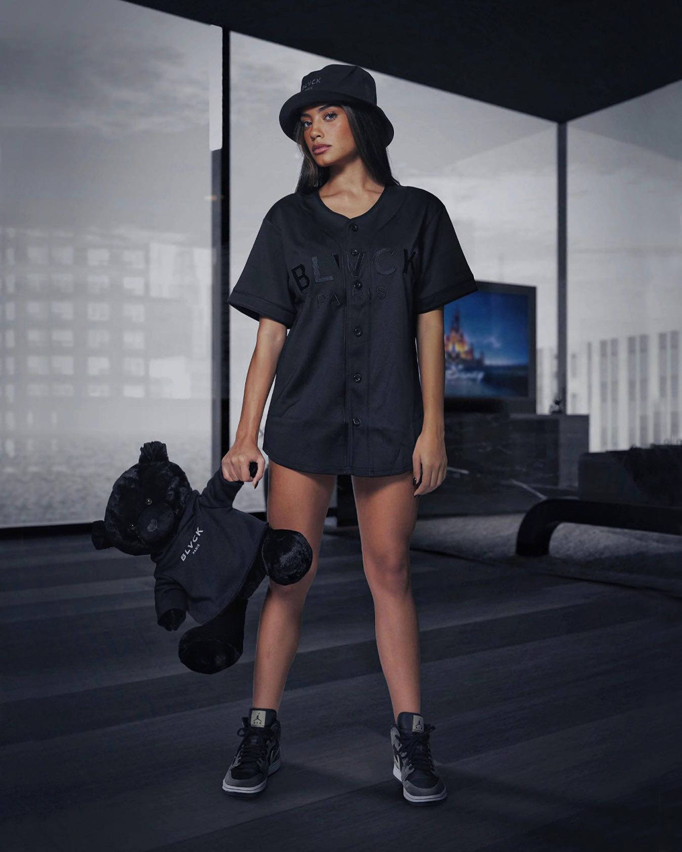Blvck Paris, woman, all black, HD Phone Wallpaper