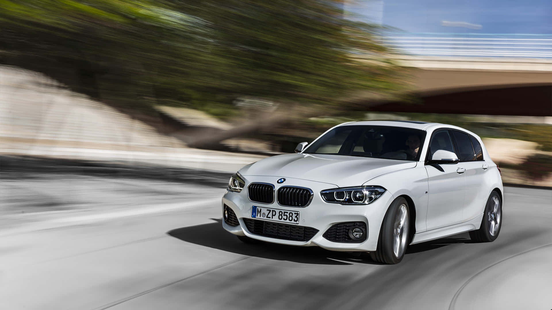 BMW 1 Series, white, hatchback, Full HD Desktop Wallpaper