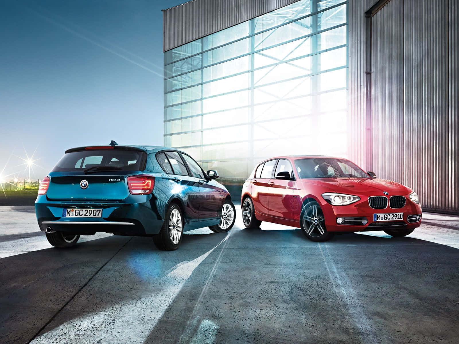 BMW 1 Series, blue, red, HD Desktop Wallpaper
