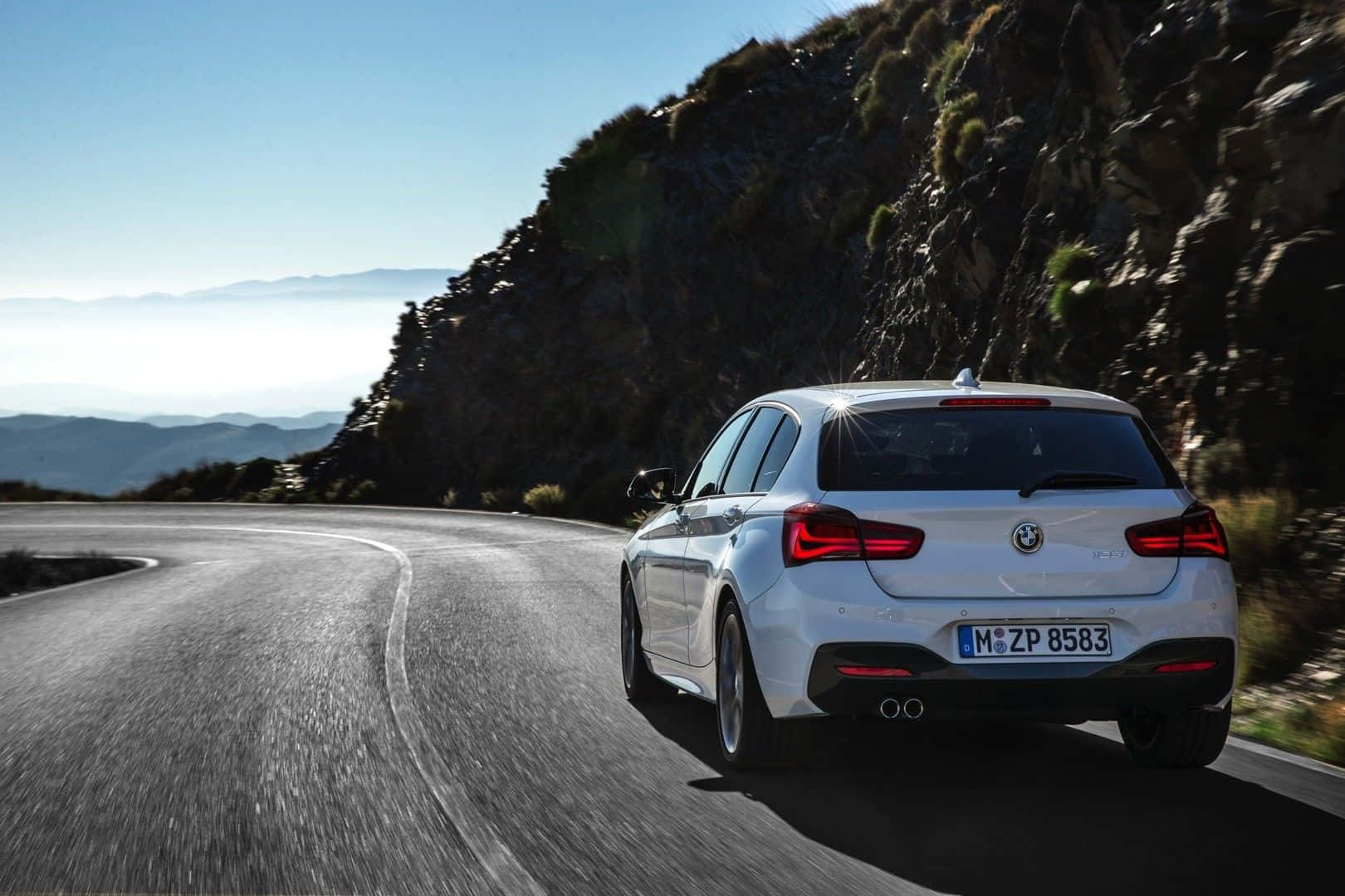 BMW 1 Series, white BMW hatchback, winding mountain road, HD Desktop Wallpaper