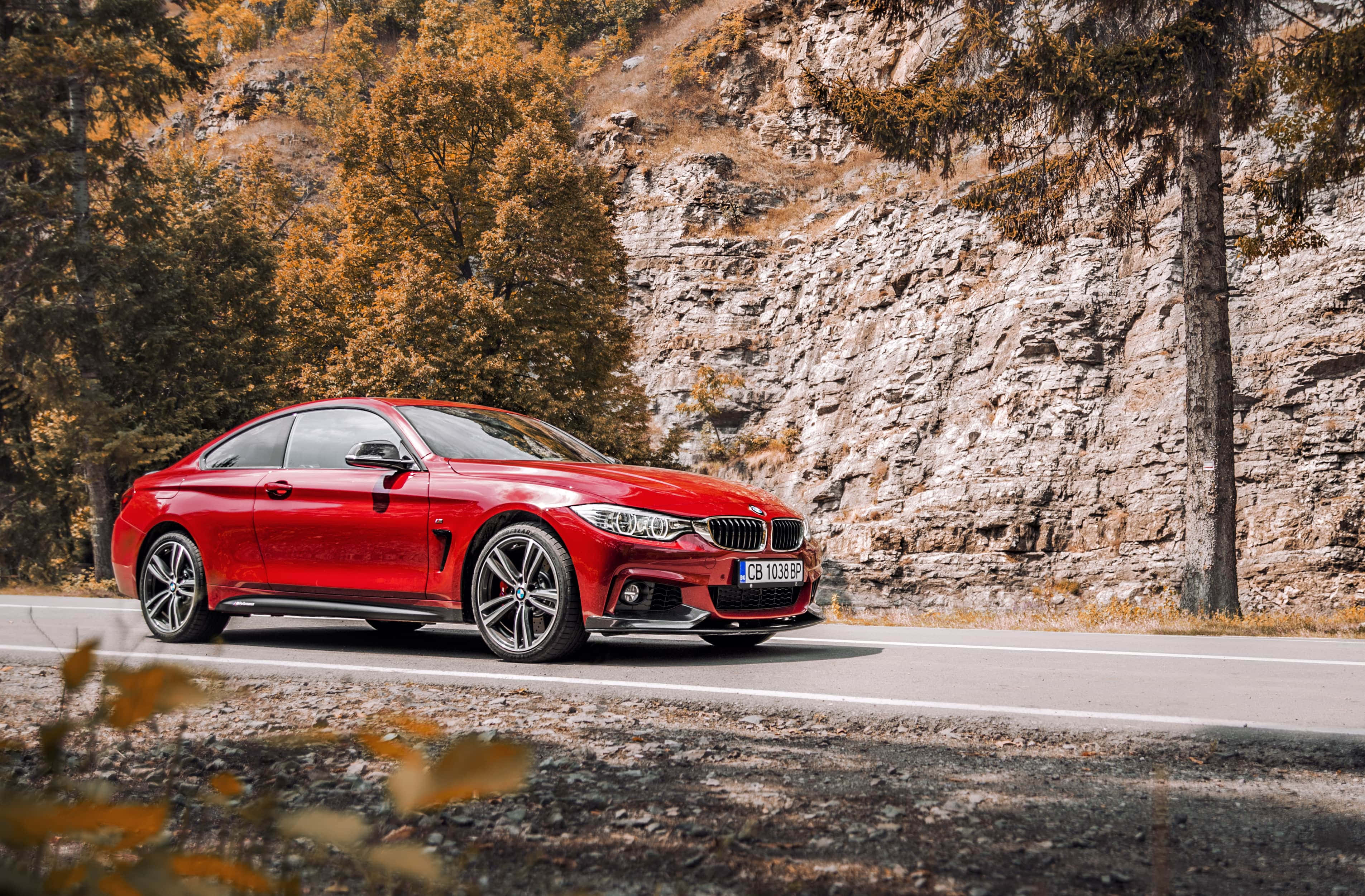 BMW 440i, vibrant red, coupe, 2K Desktop Wallpaper
