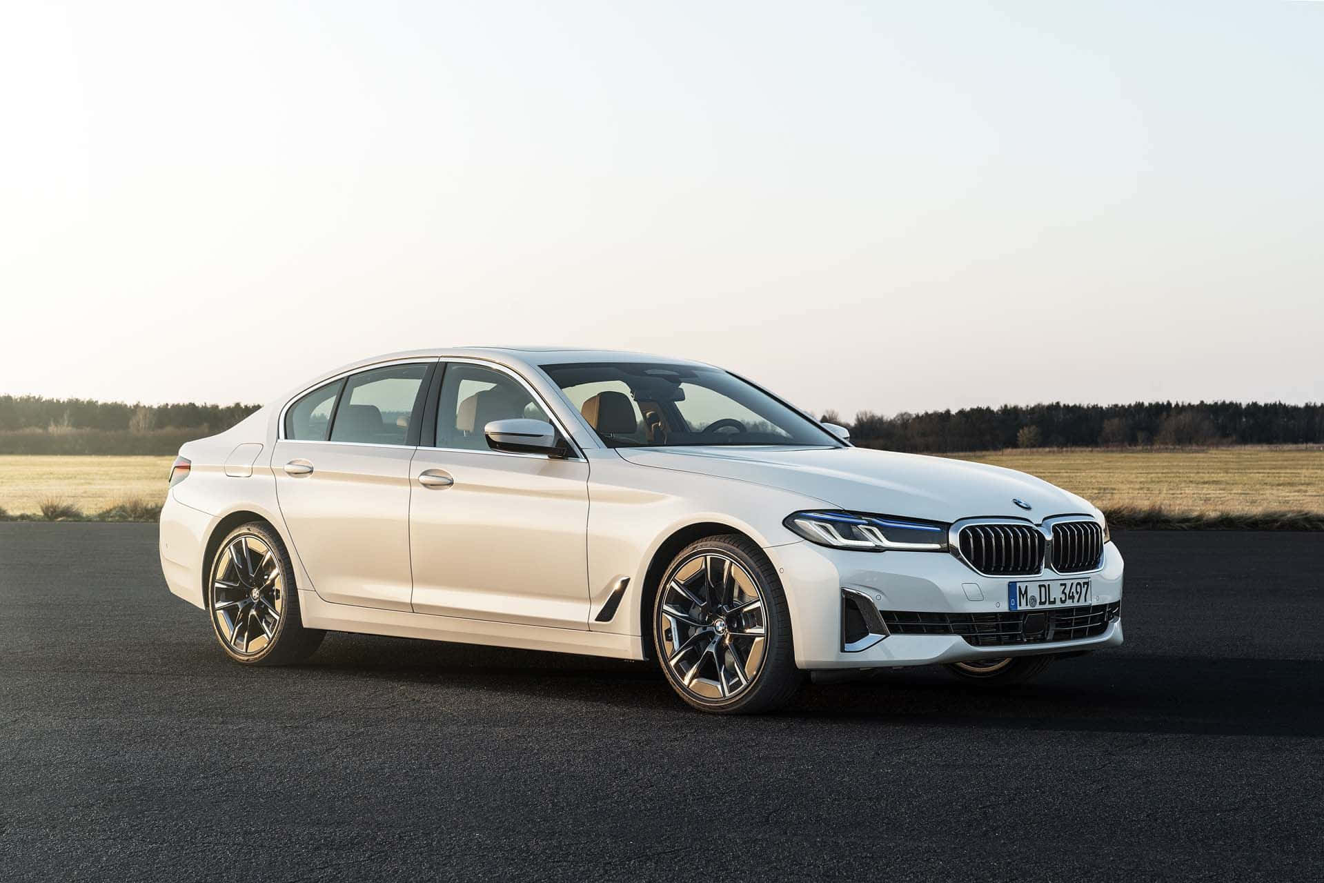 BMW M Sport, white, asphalt road, HD Desktop Wallpaper