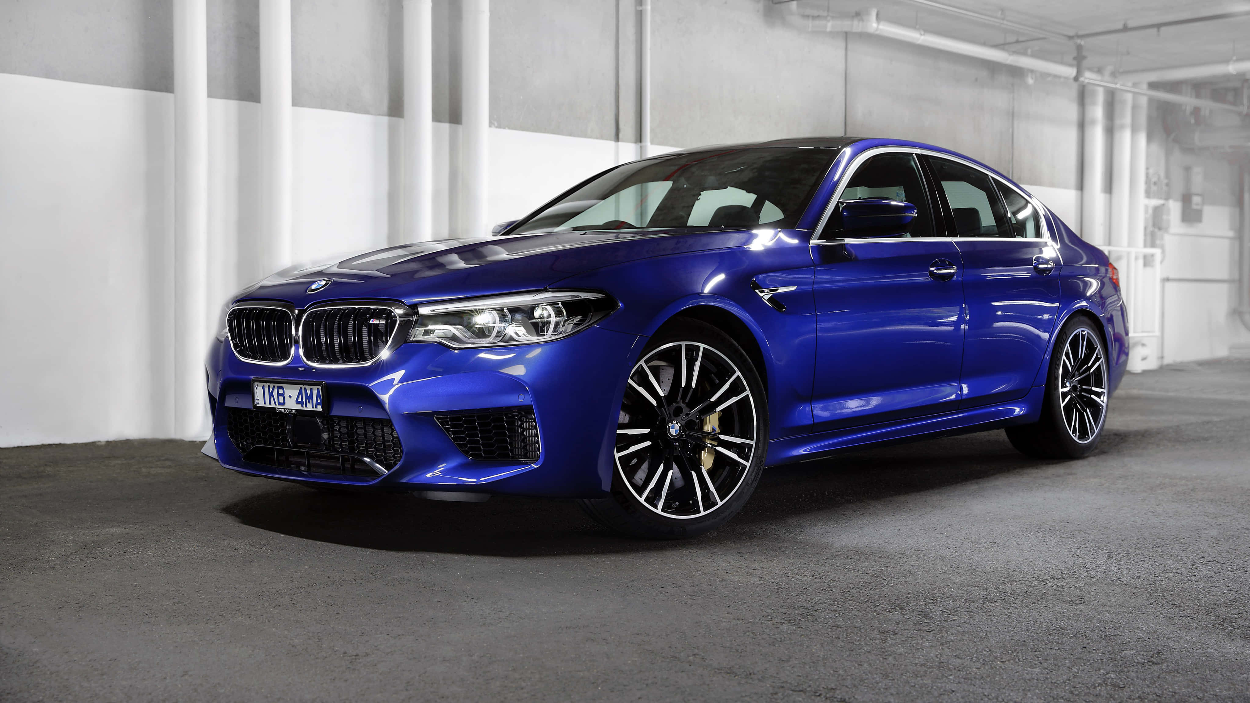 BMW M5, royal blue, glossy, 4K Desktop Wallpaper