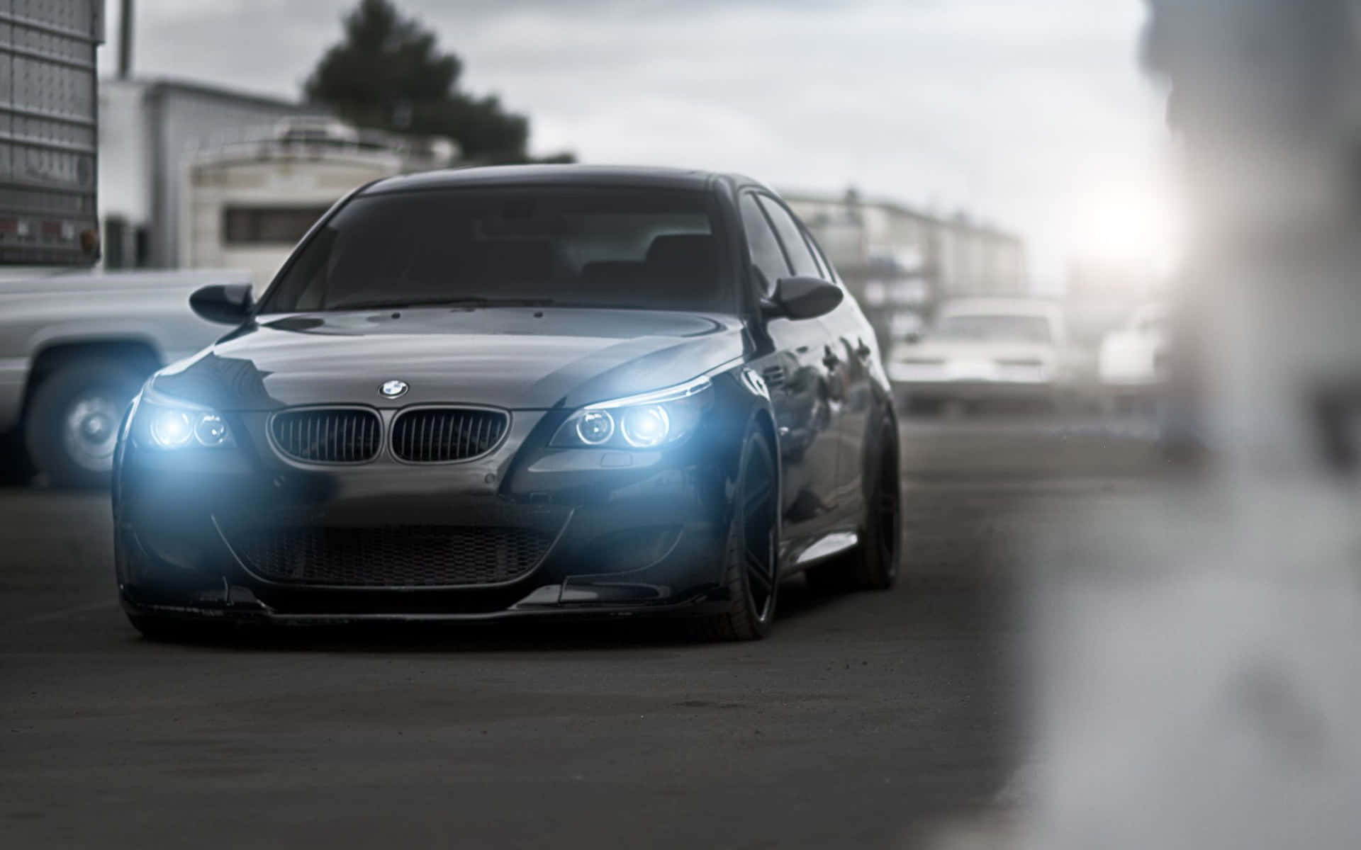 BMW M5, silver, glowing headlights, Full HD Desktop Wallpaper