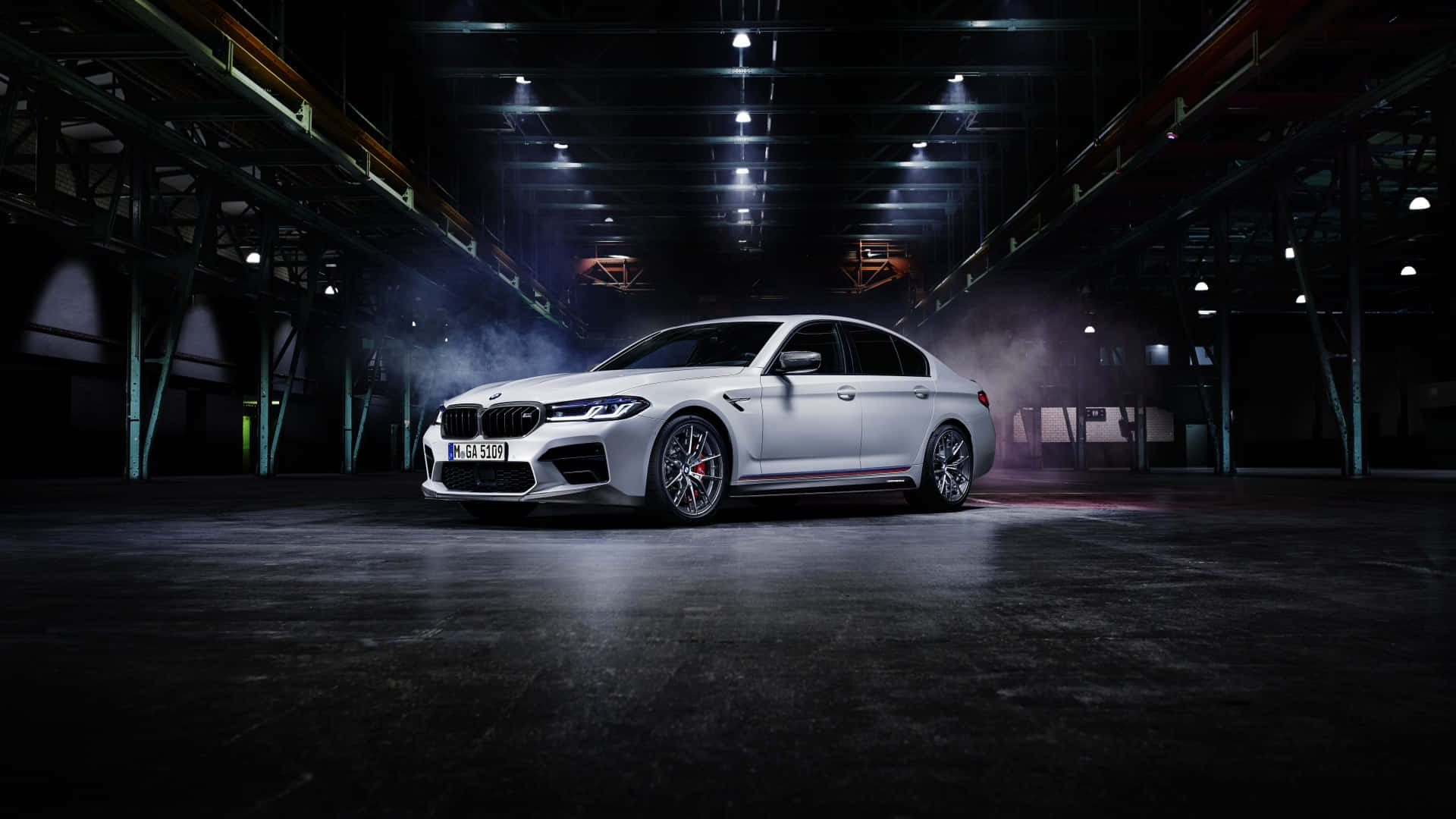 BMW M5, white, sleek, Full HD Desktop Wallpaper