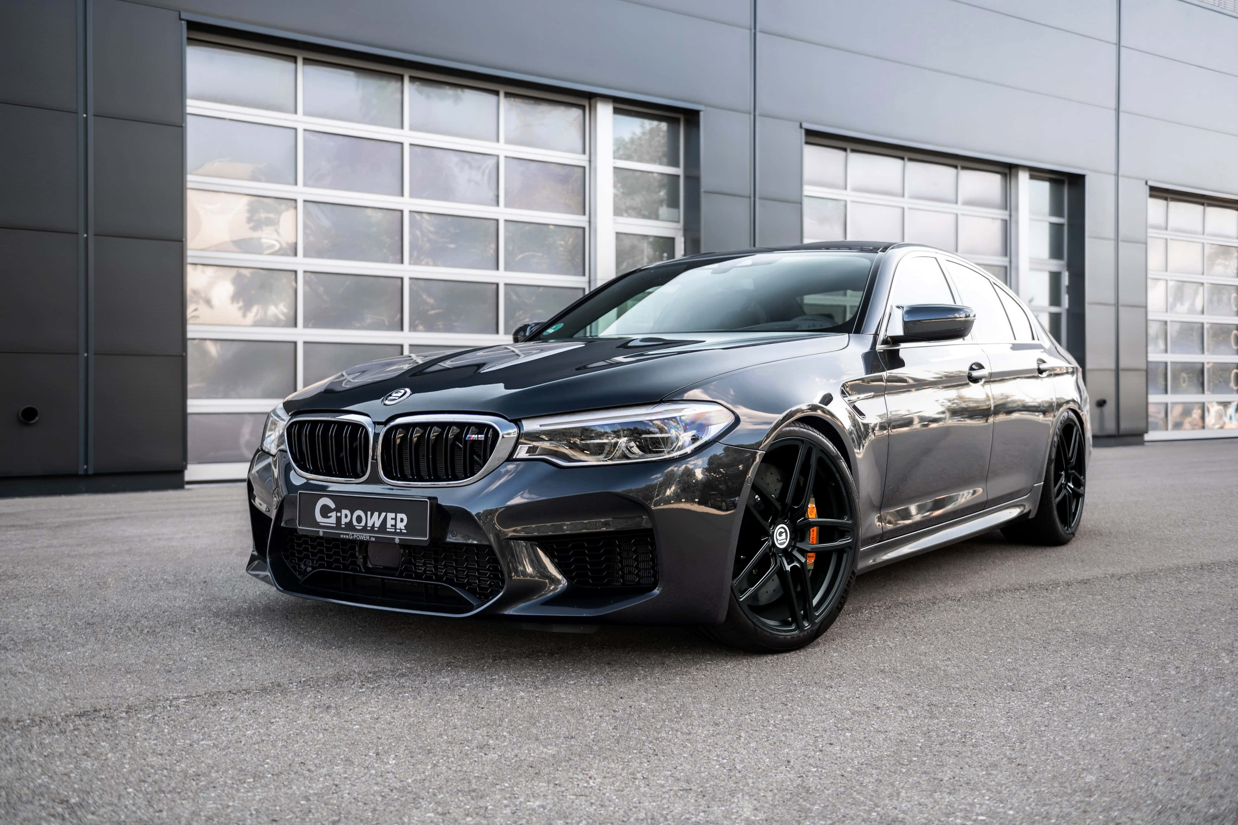 BMW M5, matte black, orange brake calipers, 4K Desktop Wallpaper