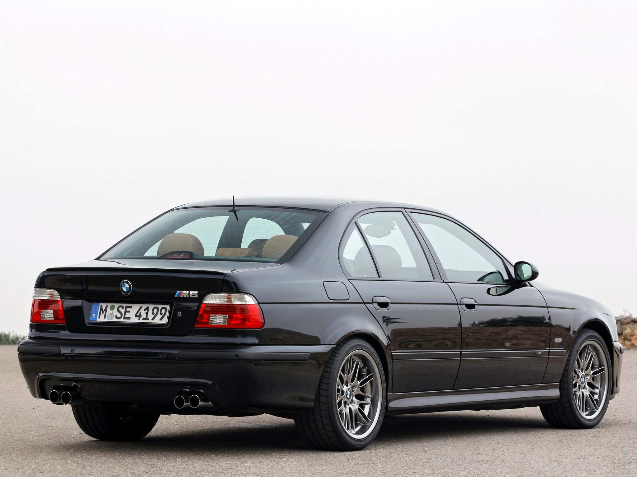 BMW M5, black, sedan, Full HD Desktop Wallpaper