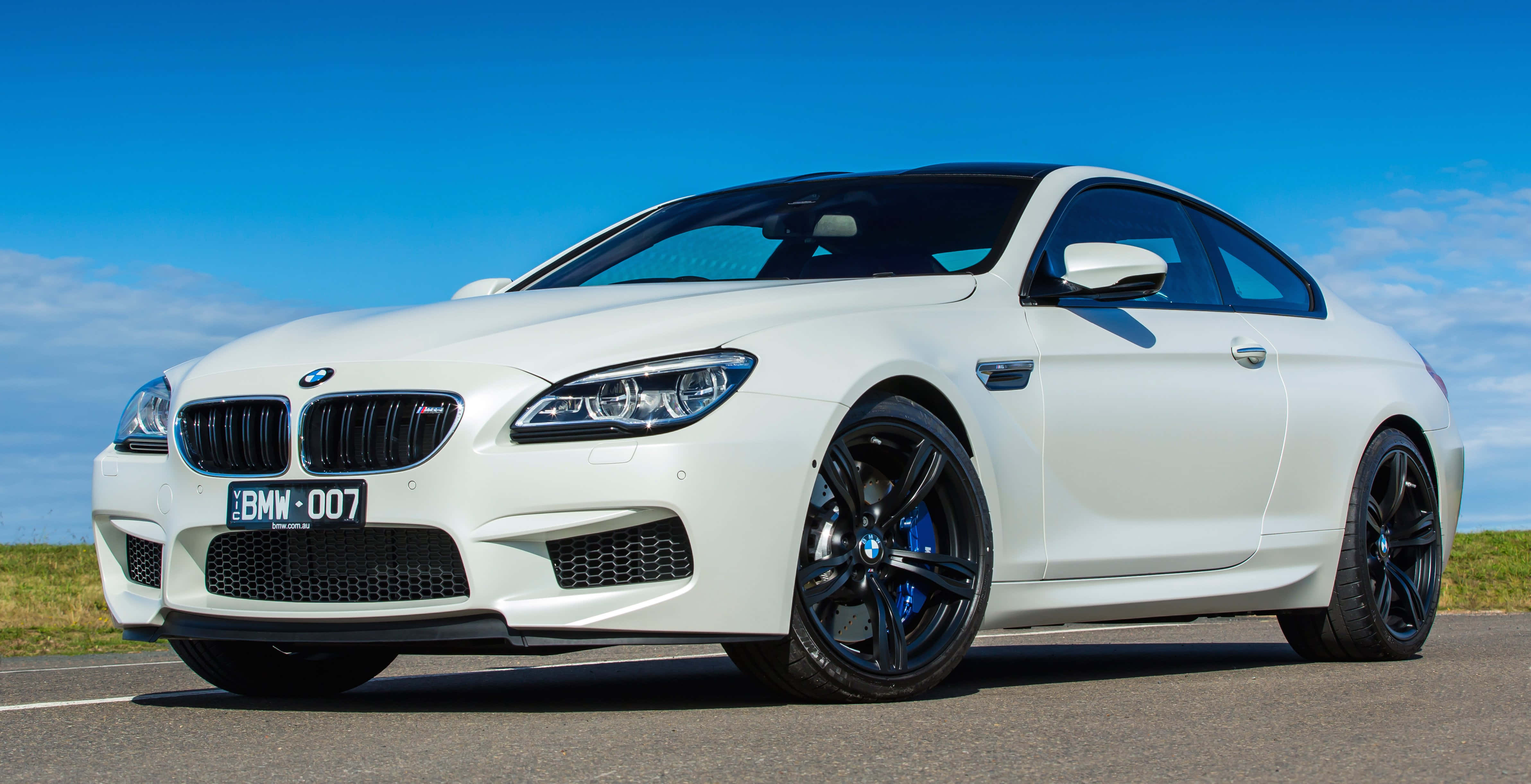 BMW M6, white, black rims, 4K Desktop Wallpaper