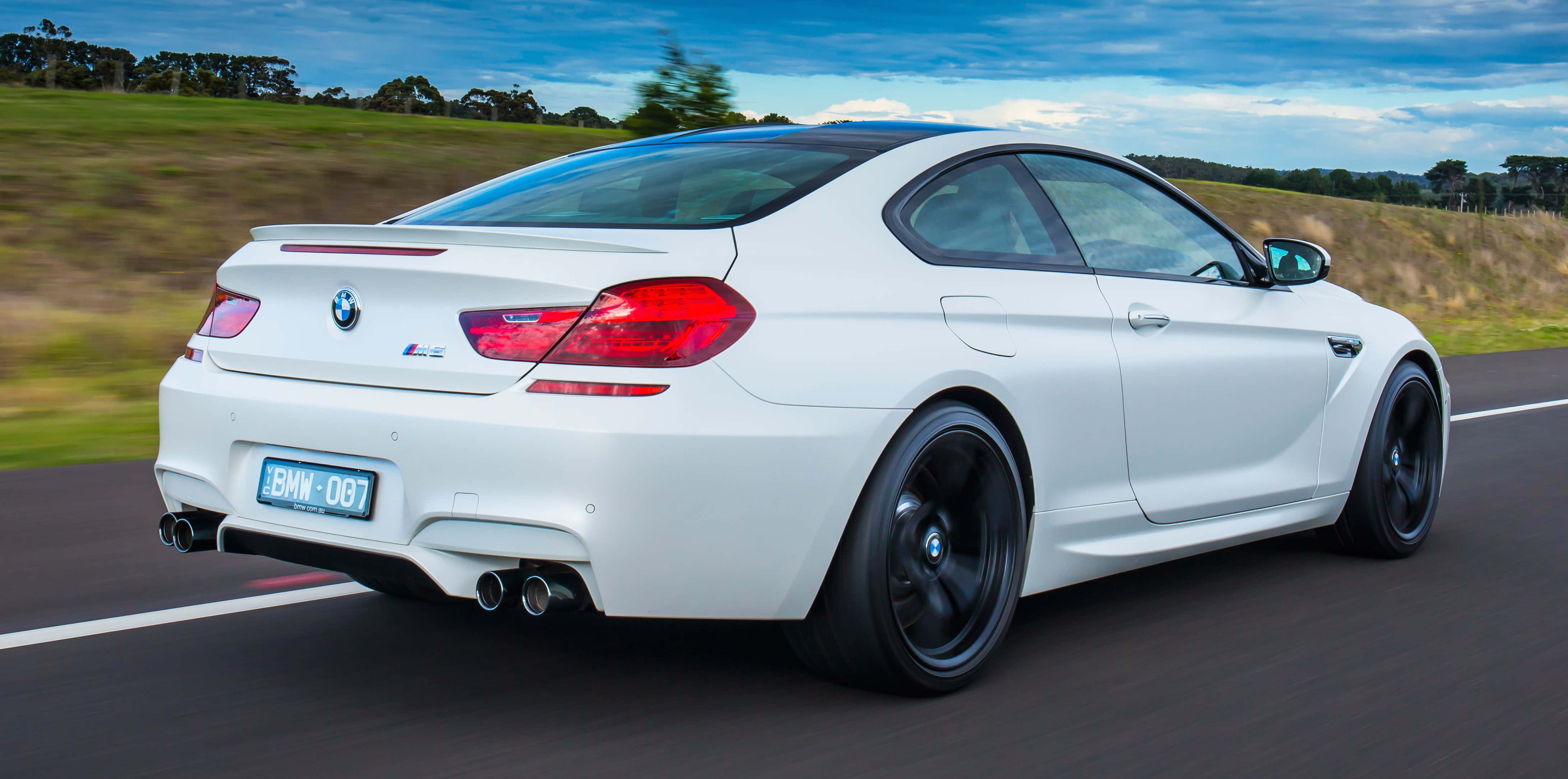 BMW M6, white, coupe, 4K Desktop Wallpaper