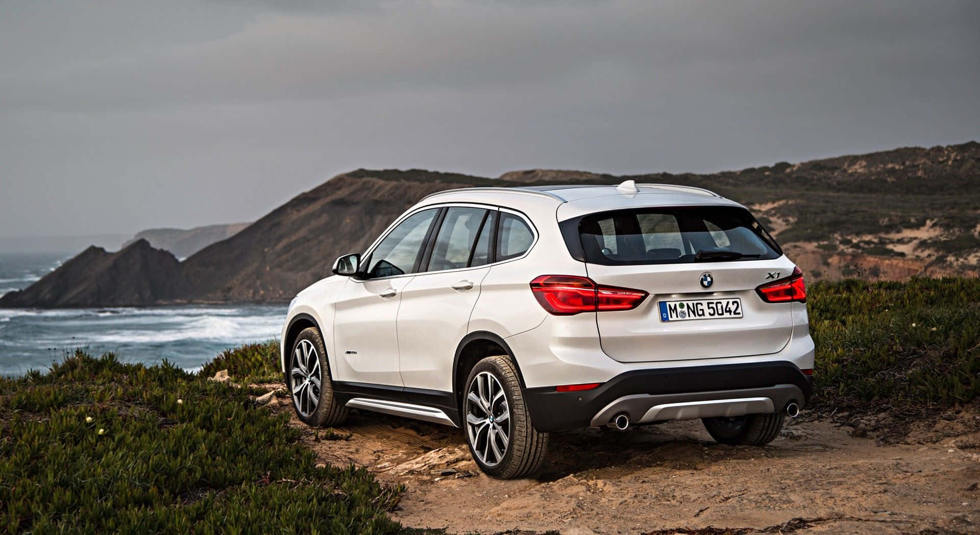 BMW X1, white, rugged coastal cliff, Full HD Desktop Wallpaper
