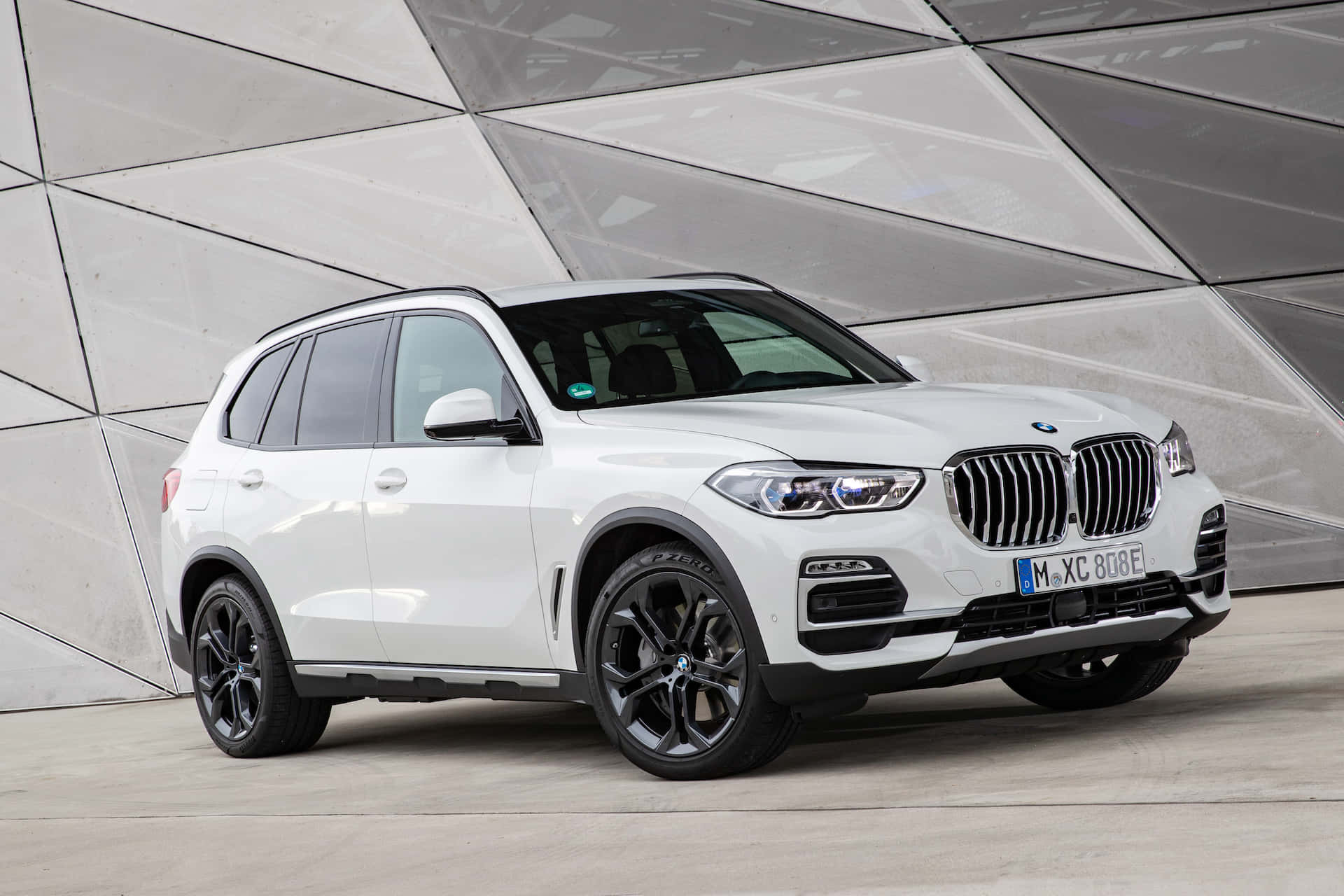 BMW X5, white, black rims, Full HD Desktop Wallpaper