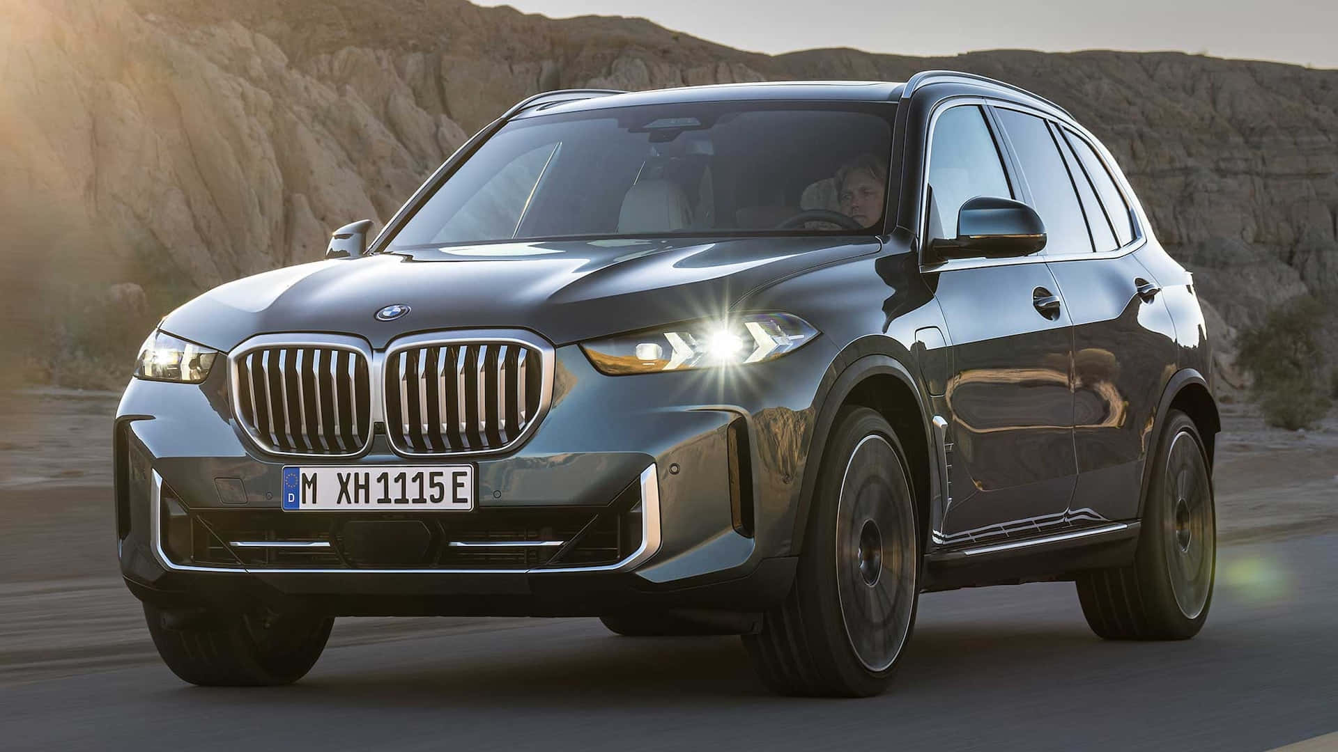 BMW X5, dark gray, desert road, Full HD Desktop Wallpaper