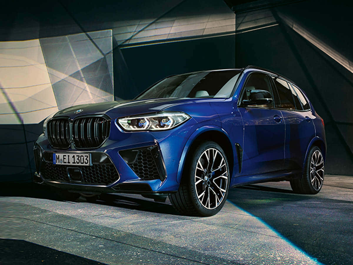 BMW X5, blue, modern geometric studio setting, SD Desktop Wallpaper