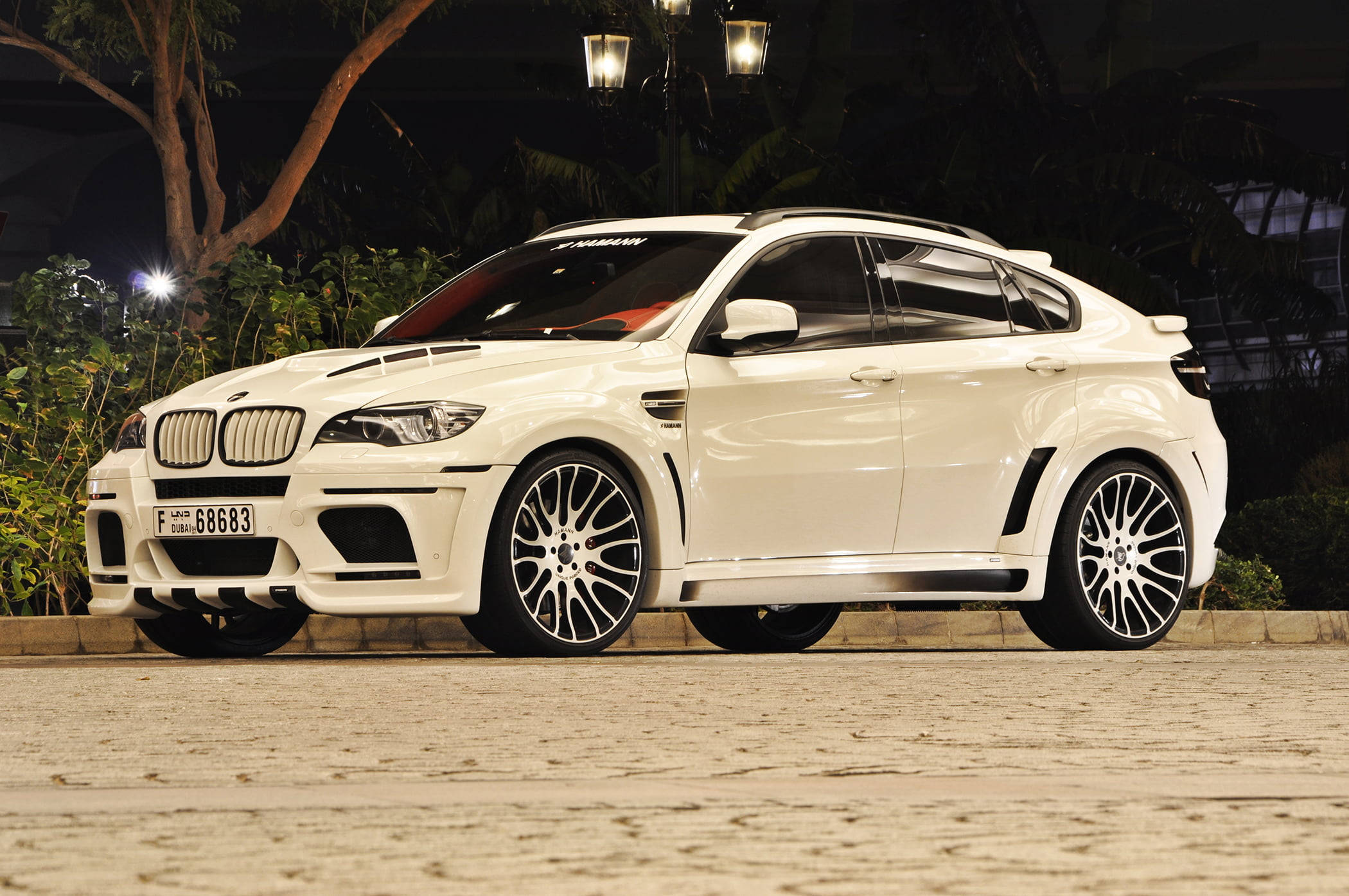 BMW X6 M, white, night lights, Full HD Desktop Wallpaper