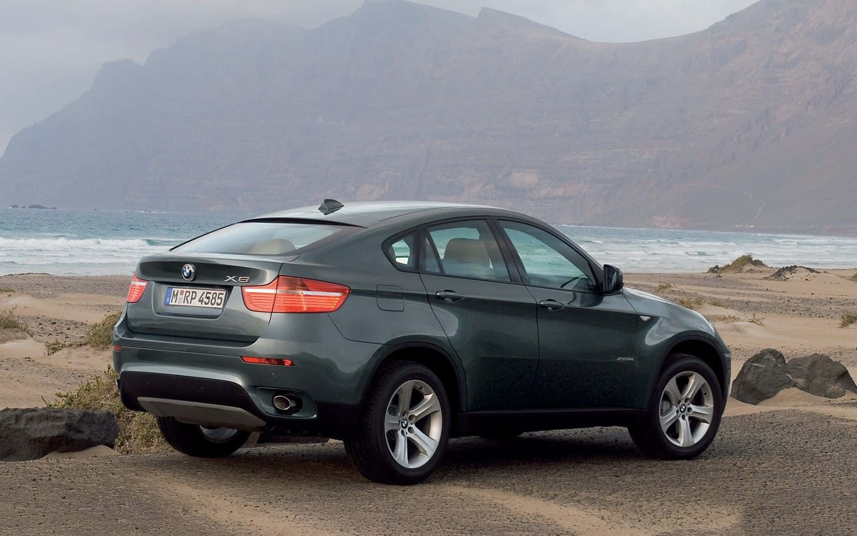 BMW X6, green, coastal beach, HD Desktop Wallpaper