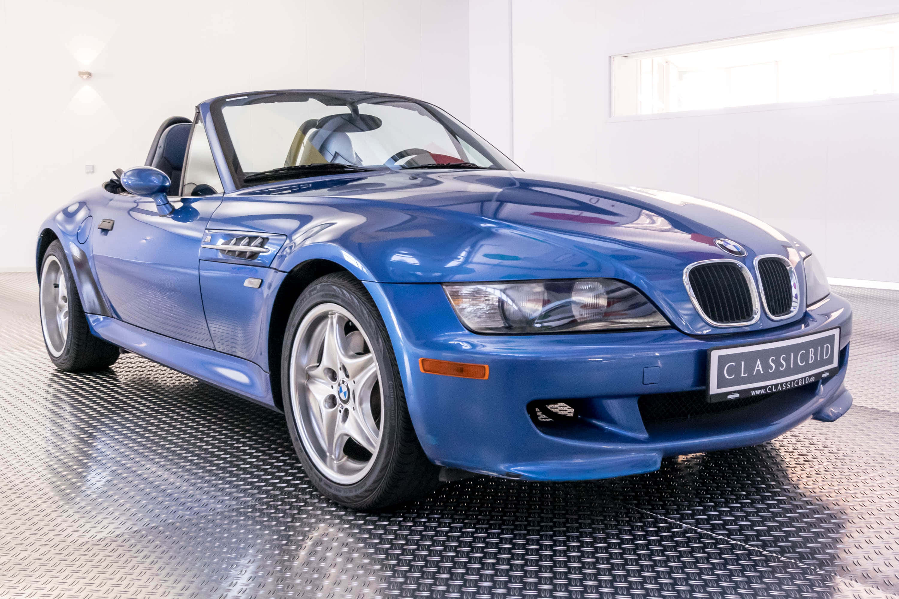 BMW Z3, roadster, glossy blue, 2K Desktop Wallpaper